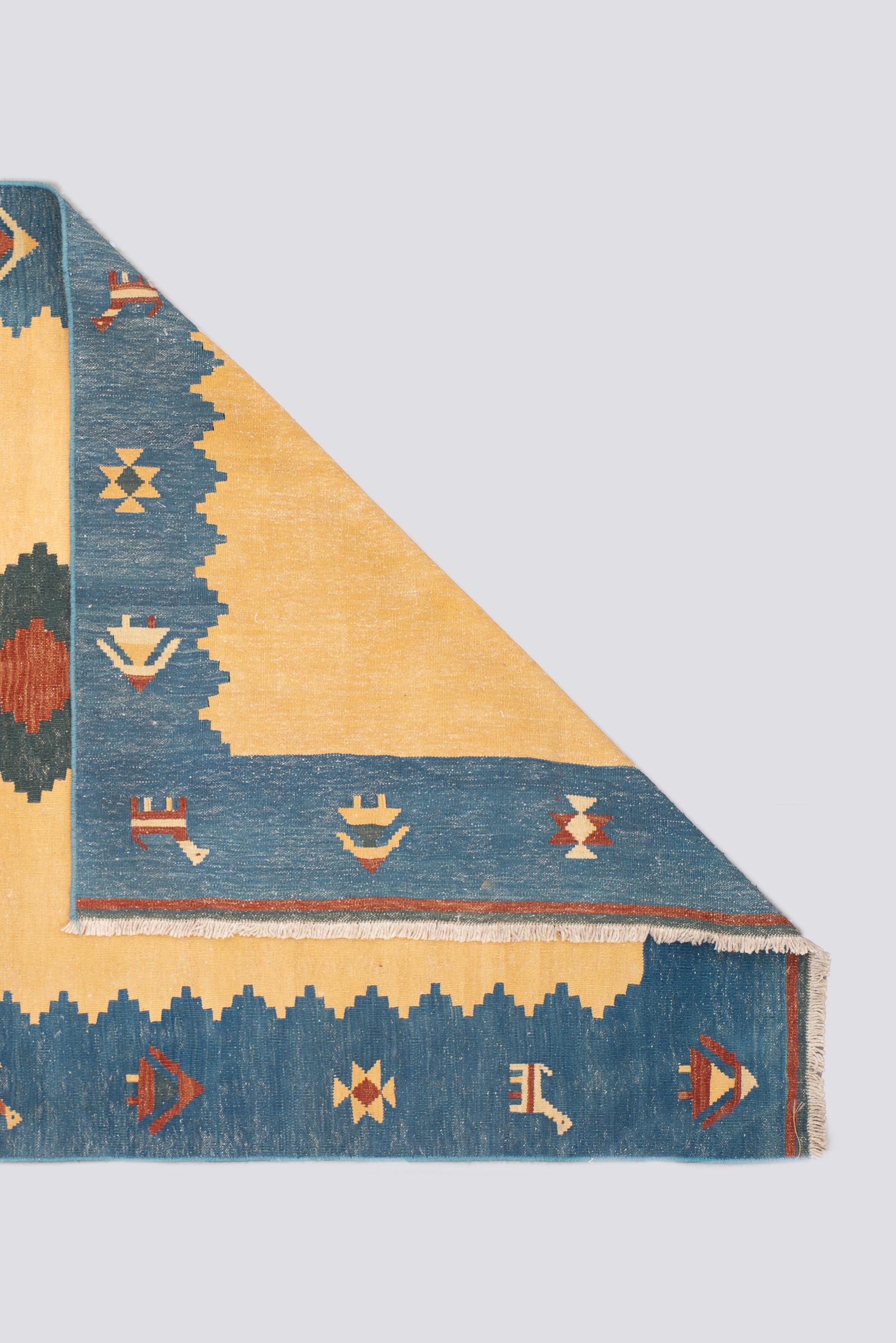 Vintage Qashqai Firuz Abad Double Toranj Persian Kilim Rug