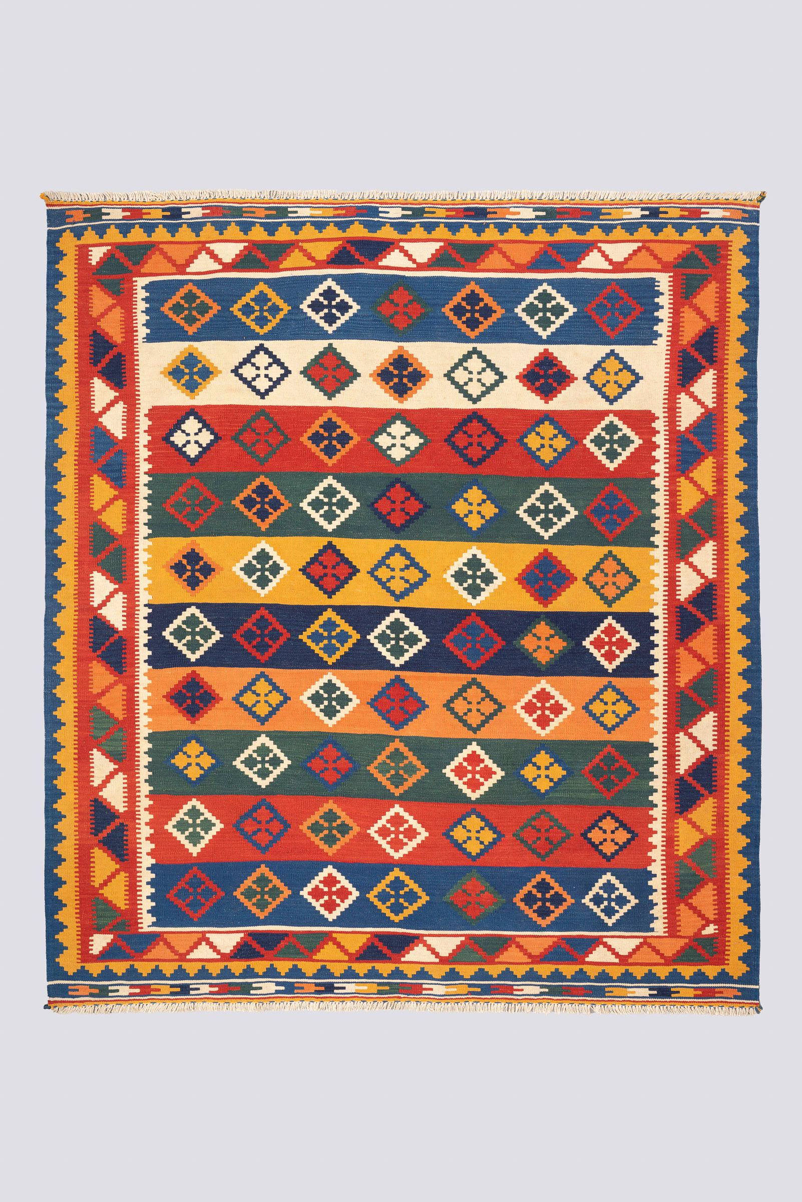 Vintage Qashqai Fine Stirpes Kilim 4.1SQM