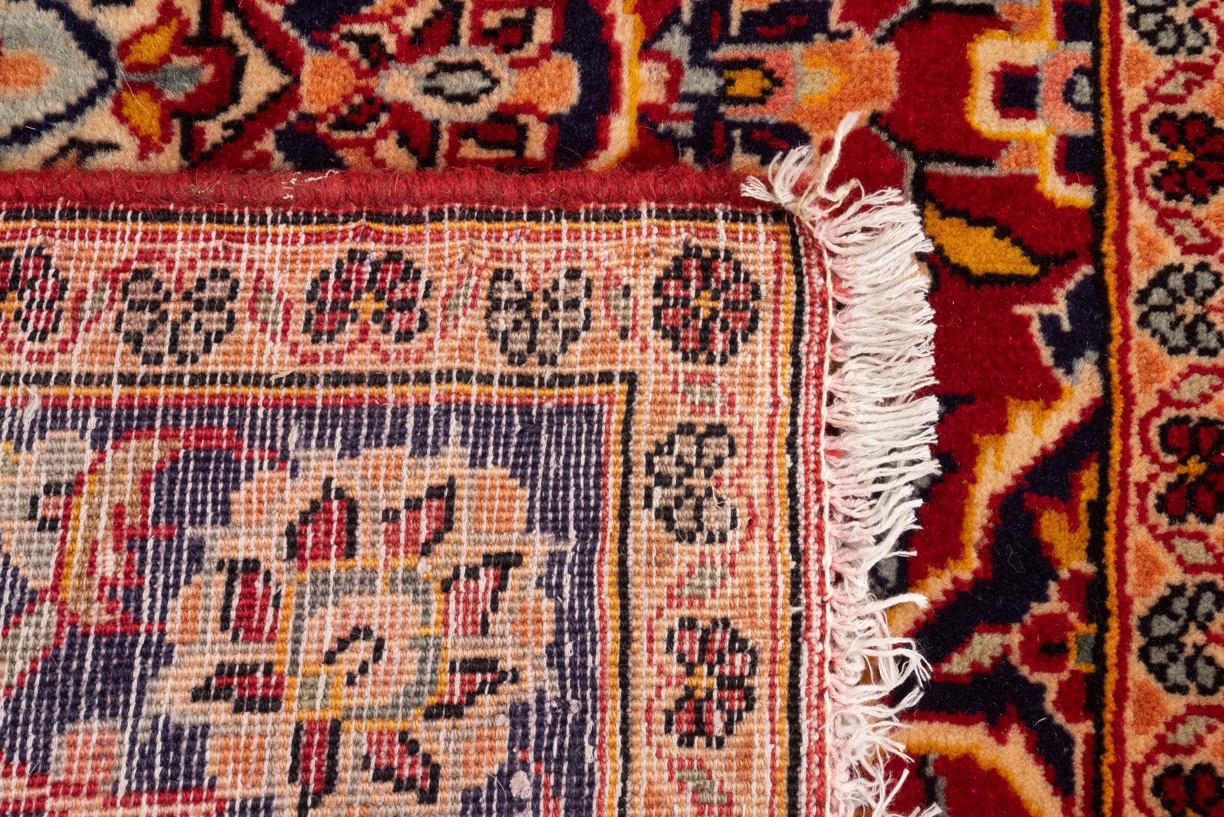 Kashan Laaki Lachak Toranj Persian Rug