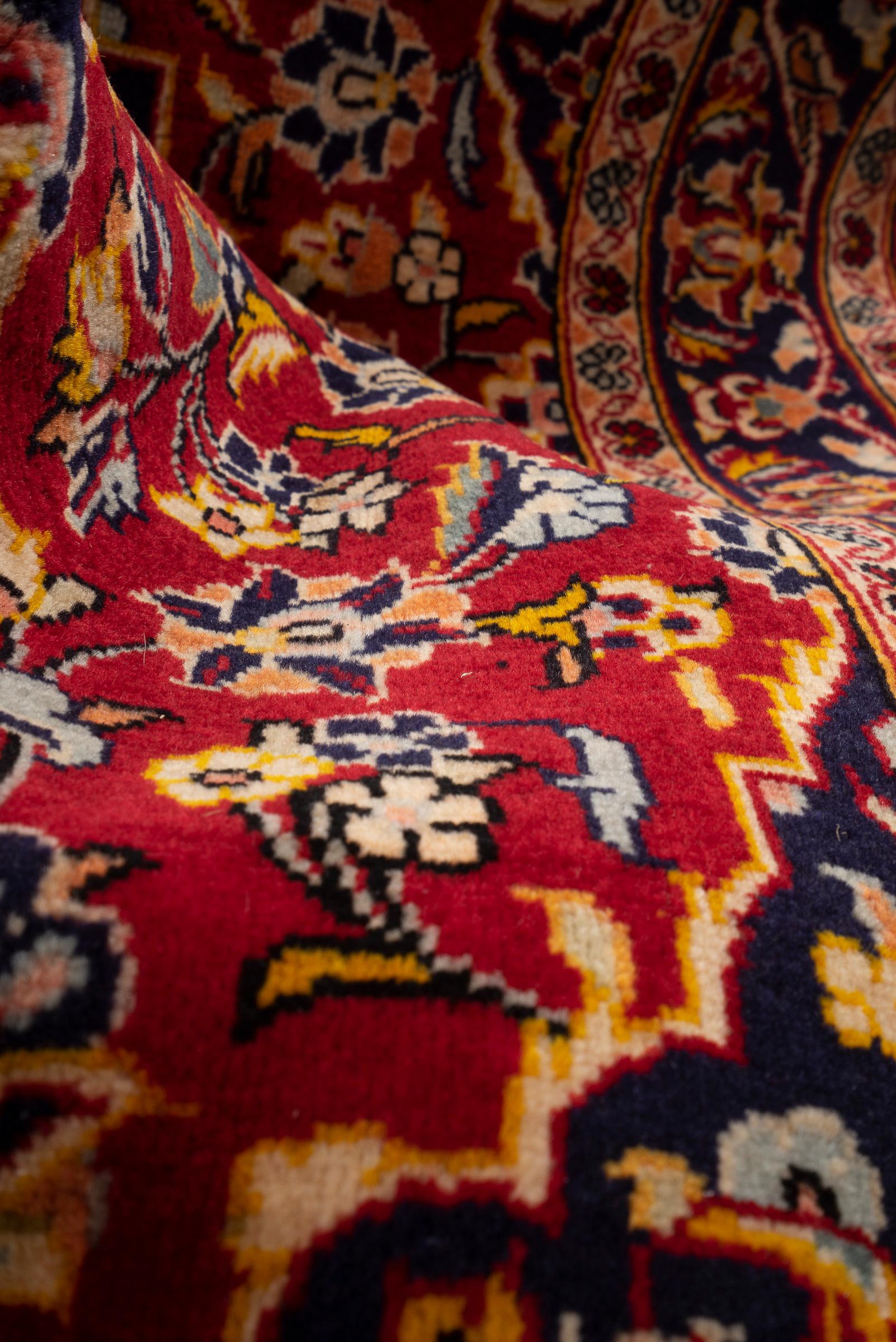 Kashan Laaki Lachak Toranj Persian Rug