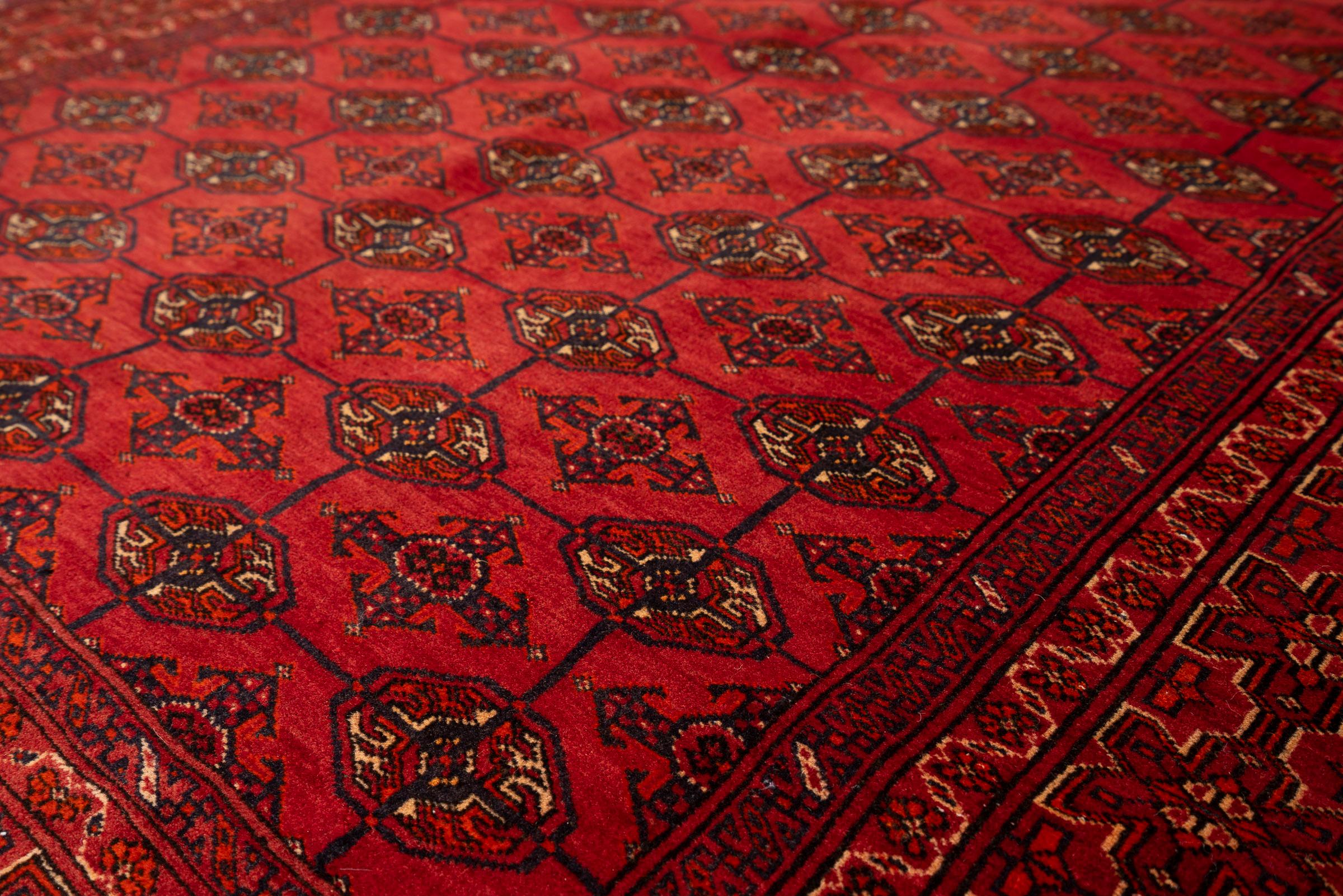 Fine Torkaman Yamut Mari Gool (Camel feet) Persian Rug