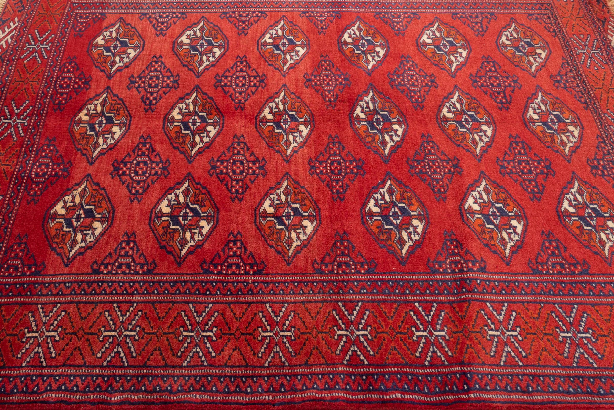 Fine Torkaman Yamut Mari Gool (Elephant feet) Persian Rug