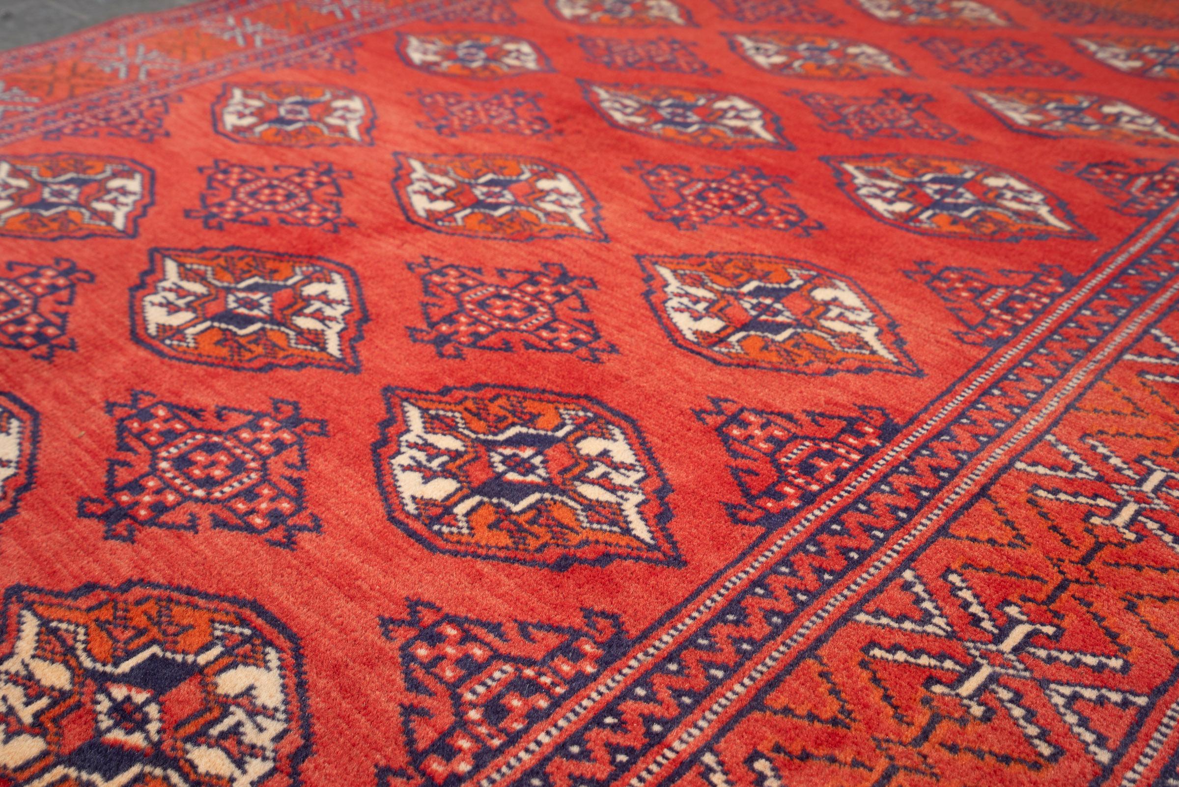 Fine Torkaman Yamut Mari Gool (Elephant feet) Persian Rug