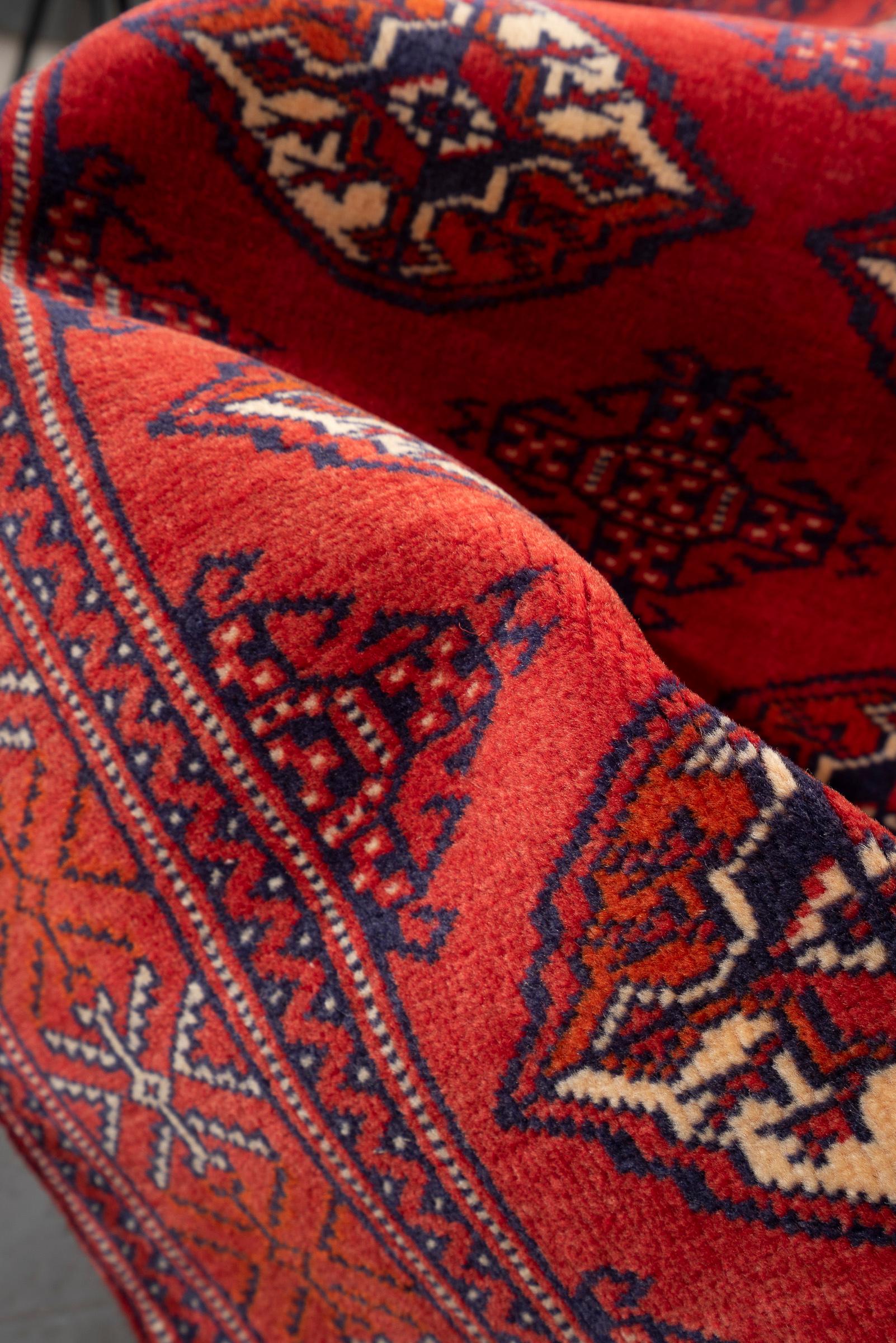 Fine Torkaman Yamut Mari Gool (Elephant feet) Persian Rug