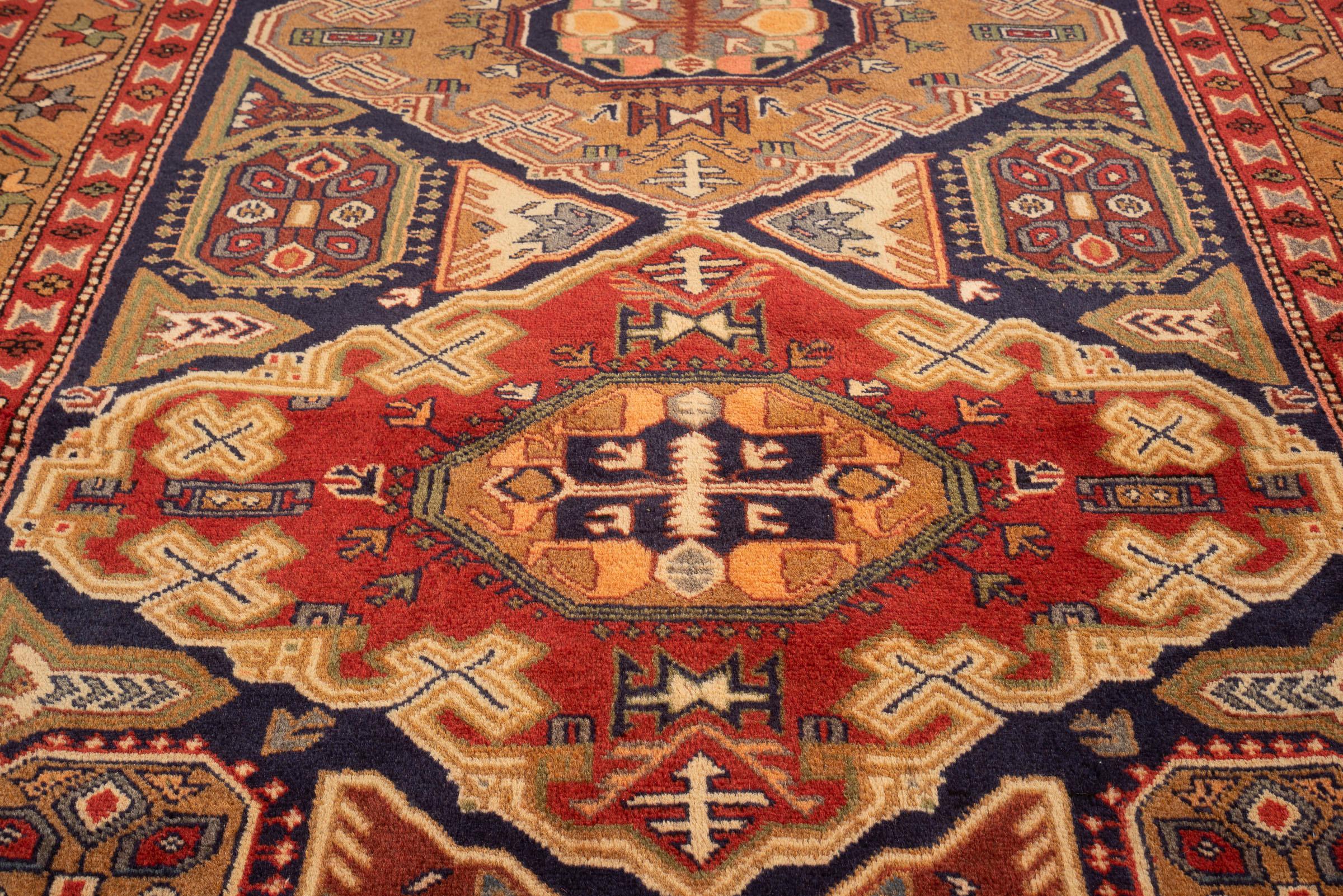 Vintage Ardabil Triple toranj Persian Rug