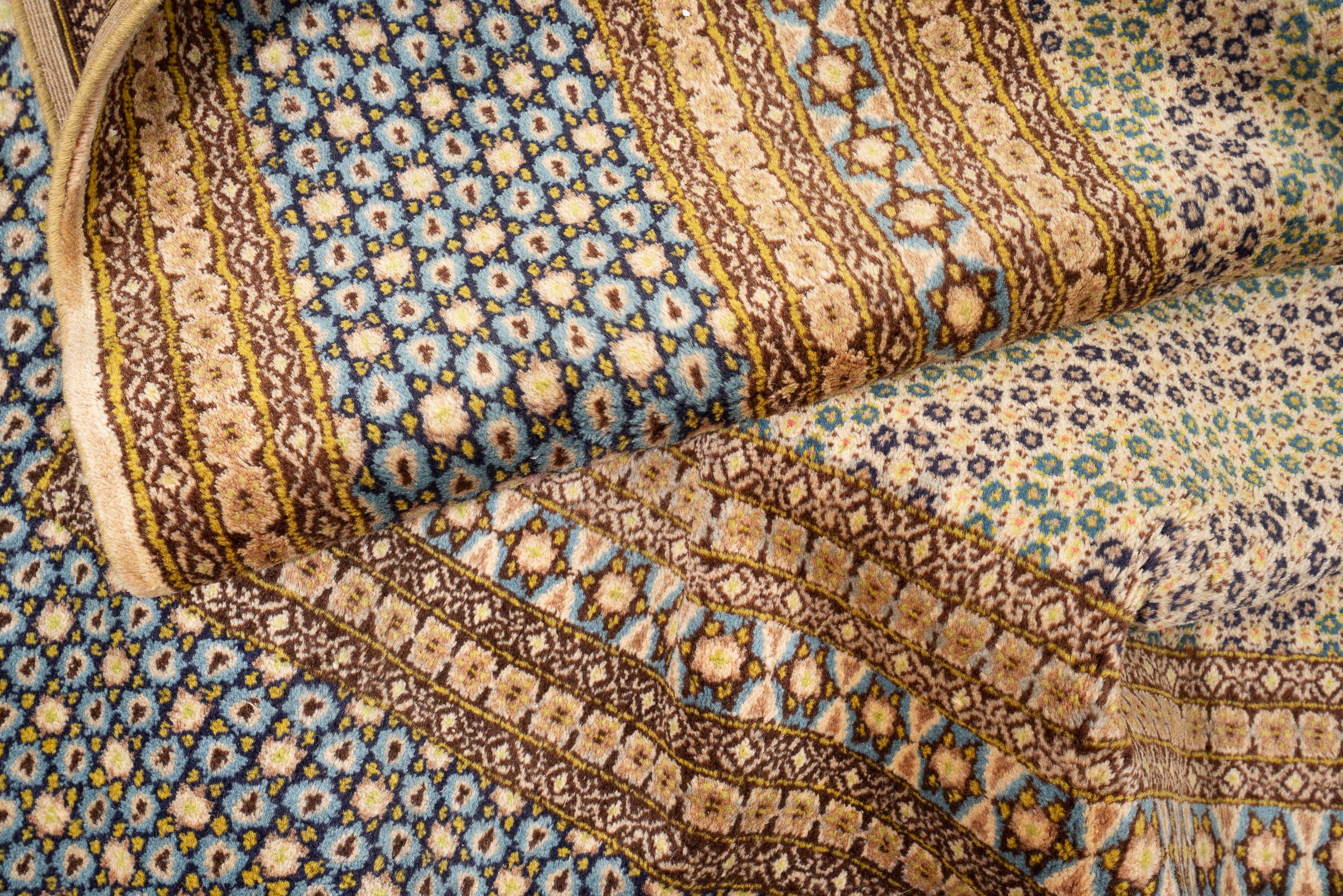 Fine Lavar Kerman Khatam Persian Rug, Mid 20th Century