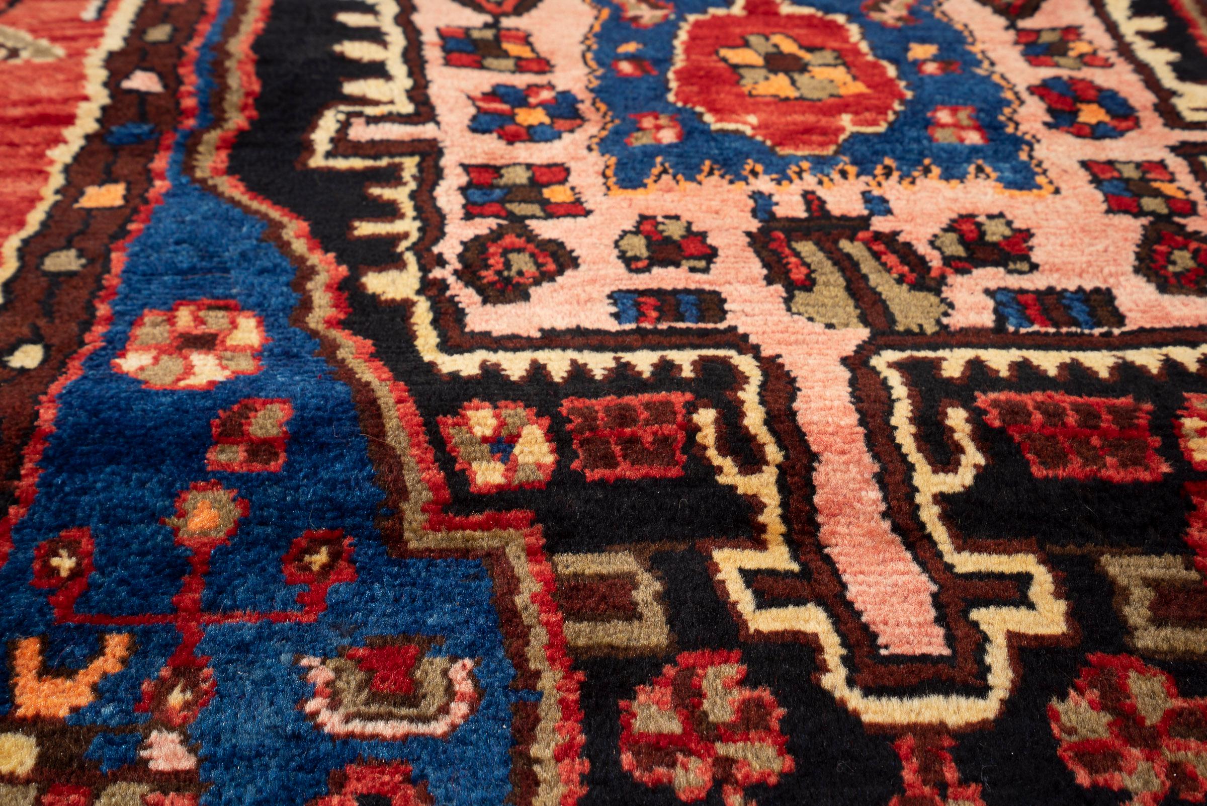 Antique Nahavand Nili Qalat Figures Persian Rug