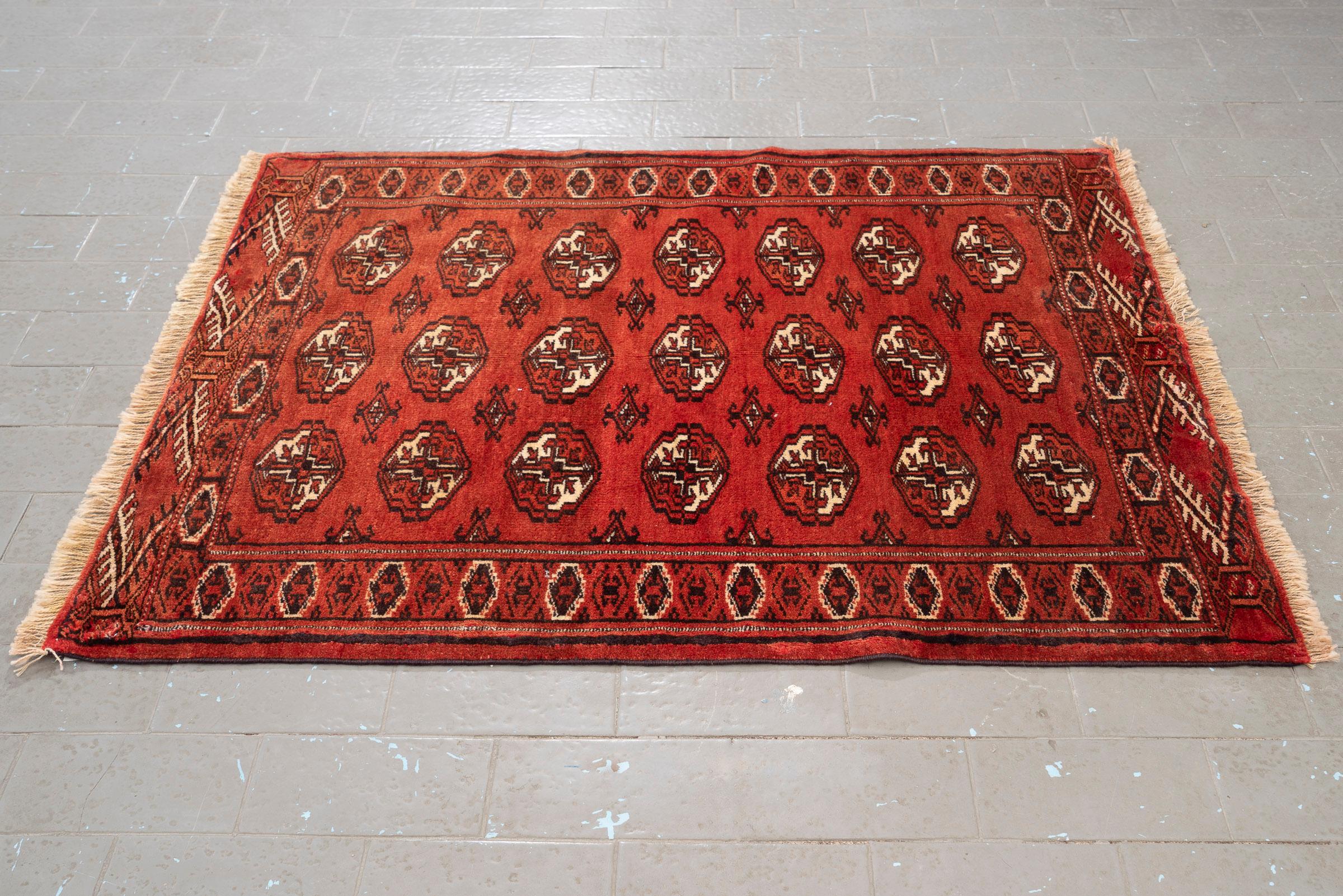 Fine Torkaman Mari Gol (Elephant feet) Persian Rug