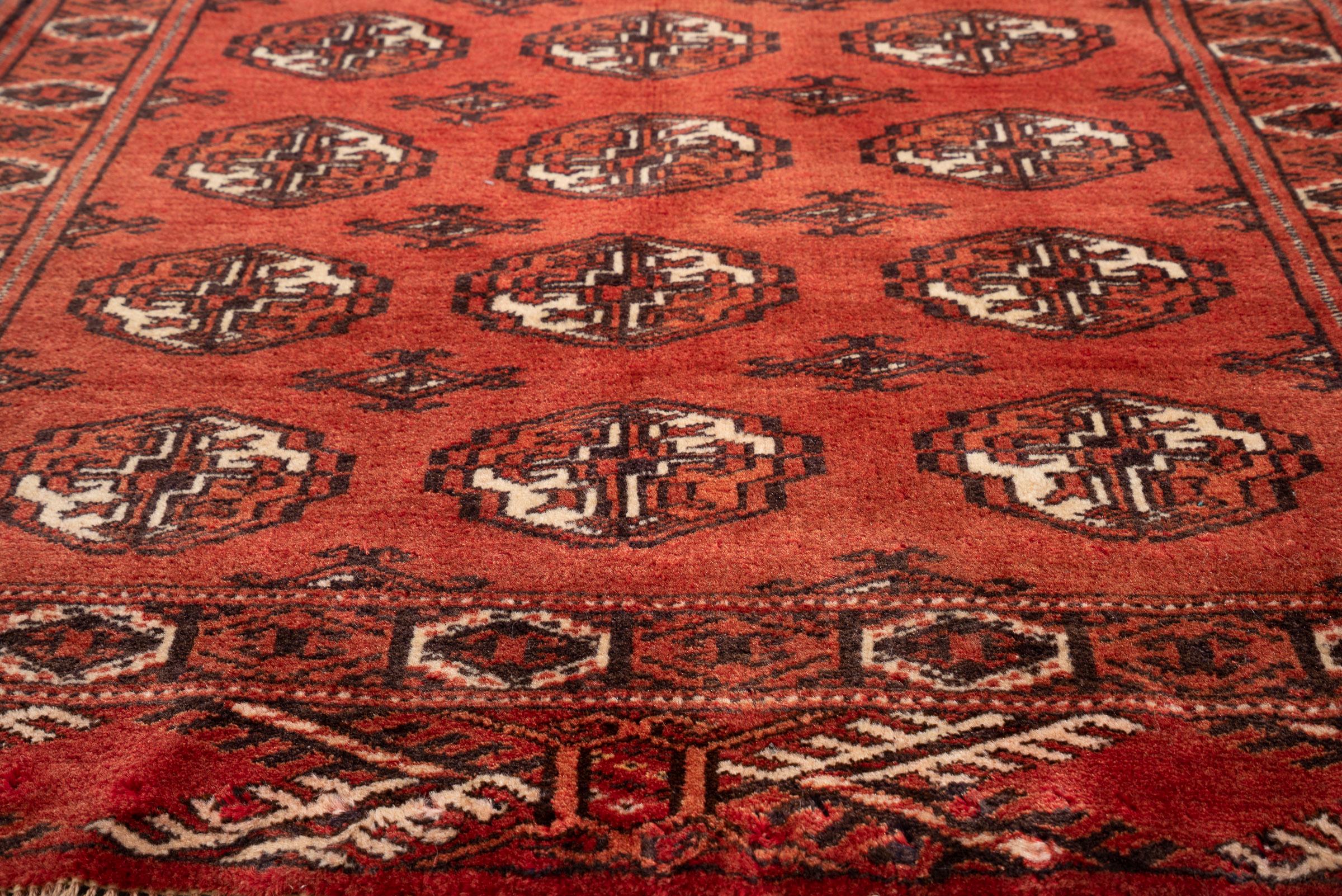 Fine Torkaman Mari Gol (Elephant feet) Persian Rug