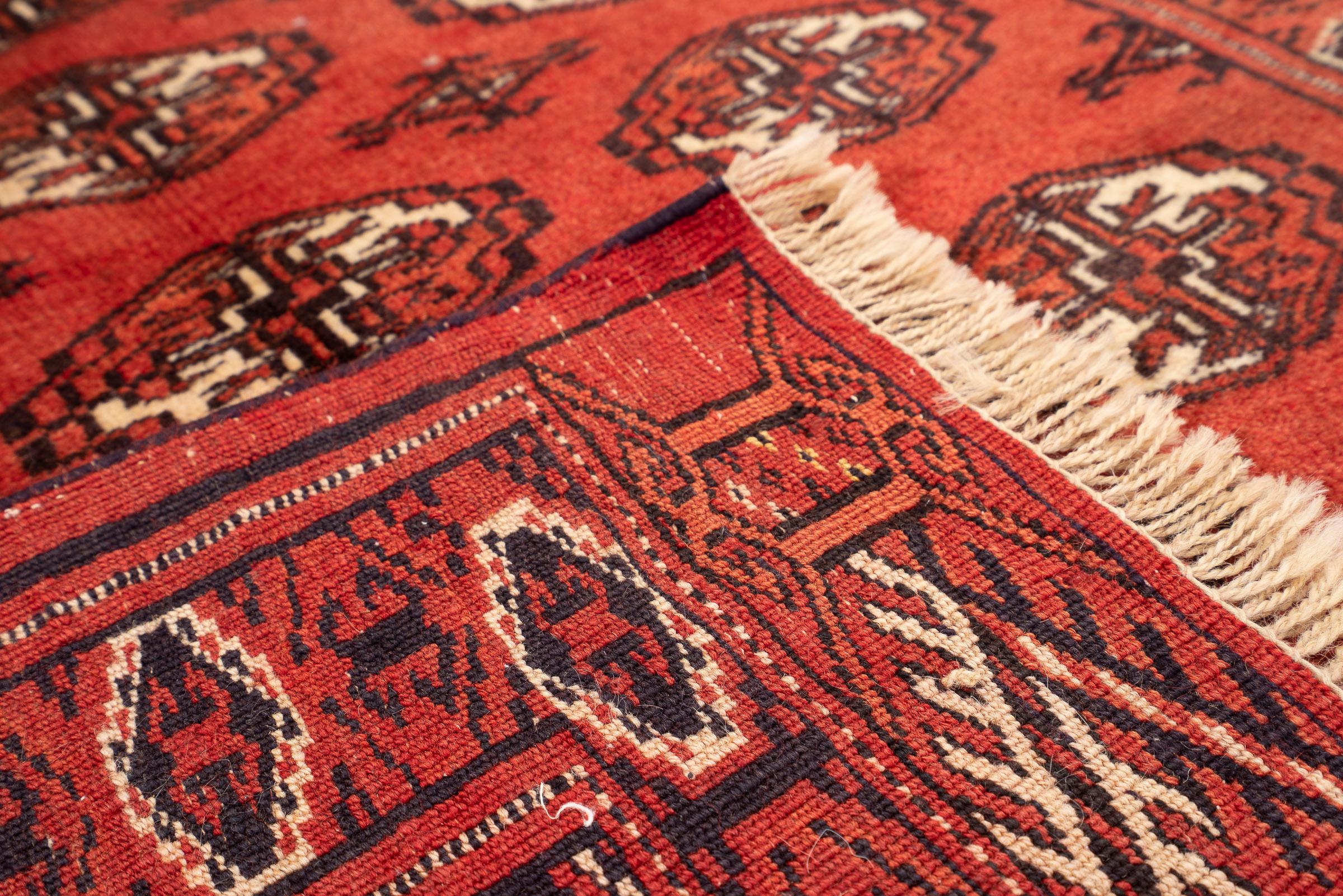 Fine Torkaman Mari Gol (Elephant feet) Persian Rug