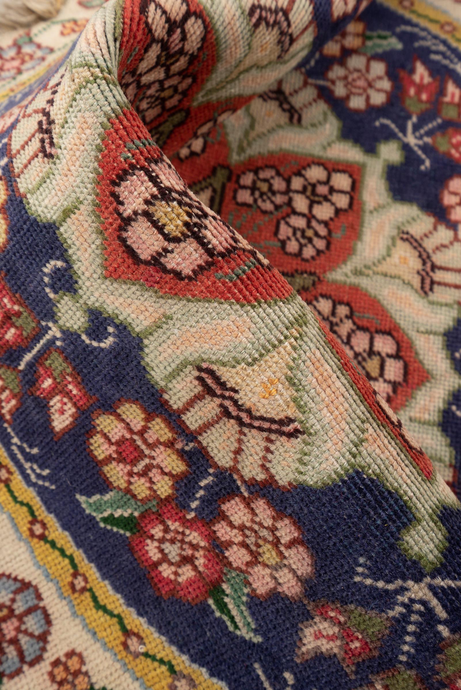 Tabriz Floral Circular Persian Rug