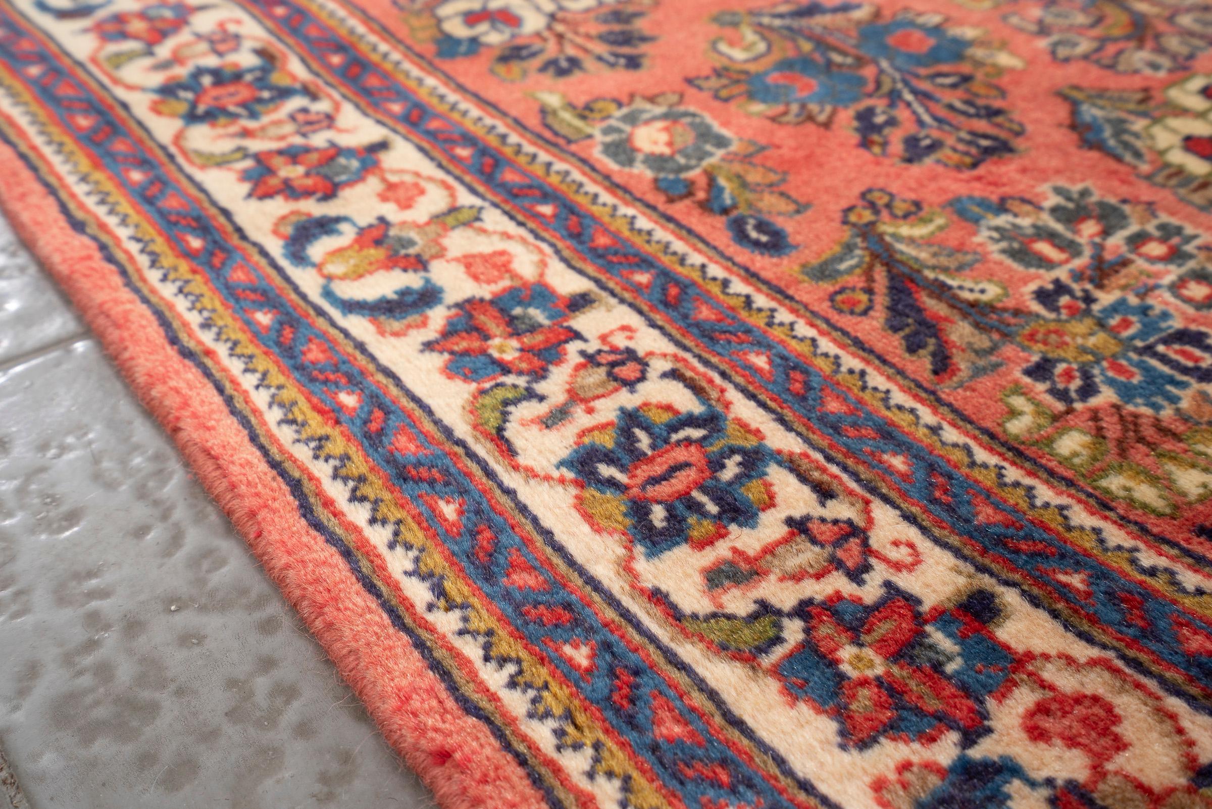 Vintage Sarouk American Flower Persian Rug