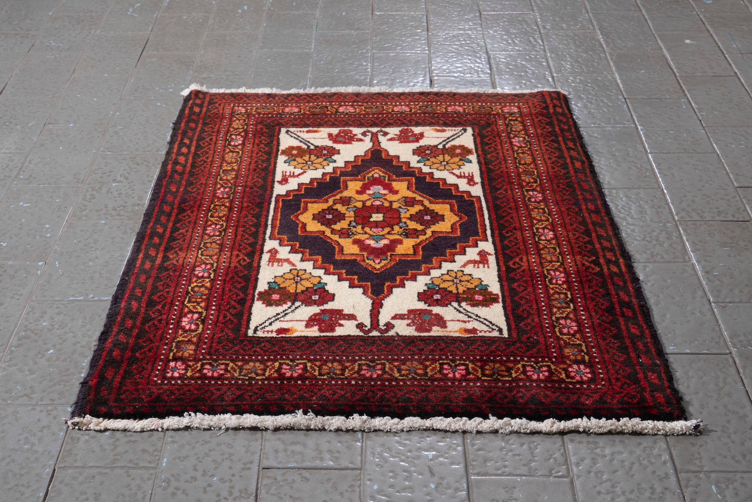 Vintage GhasemAbad Persian Poshti Rug 2