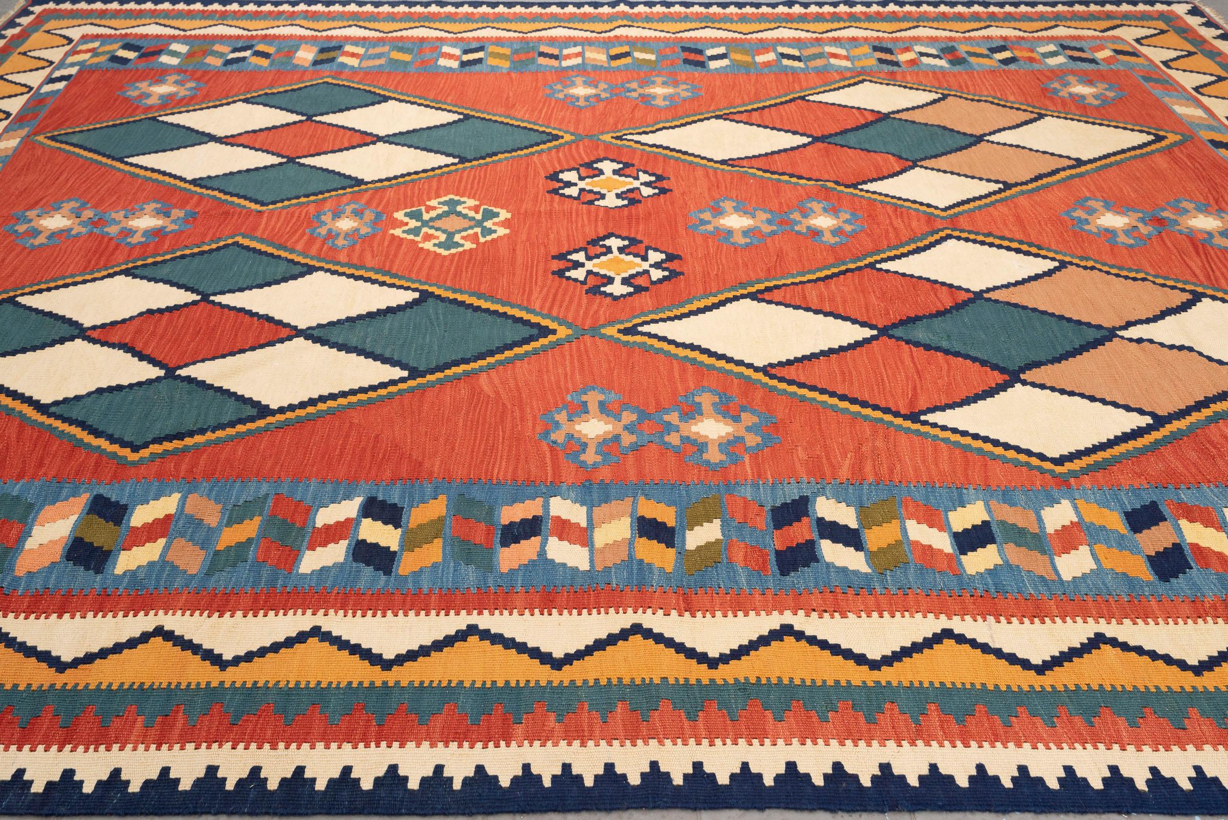 Vintage Qashqai Firuz Abad 4 Diamonds Persian Kilim Rug