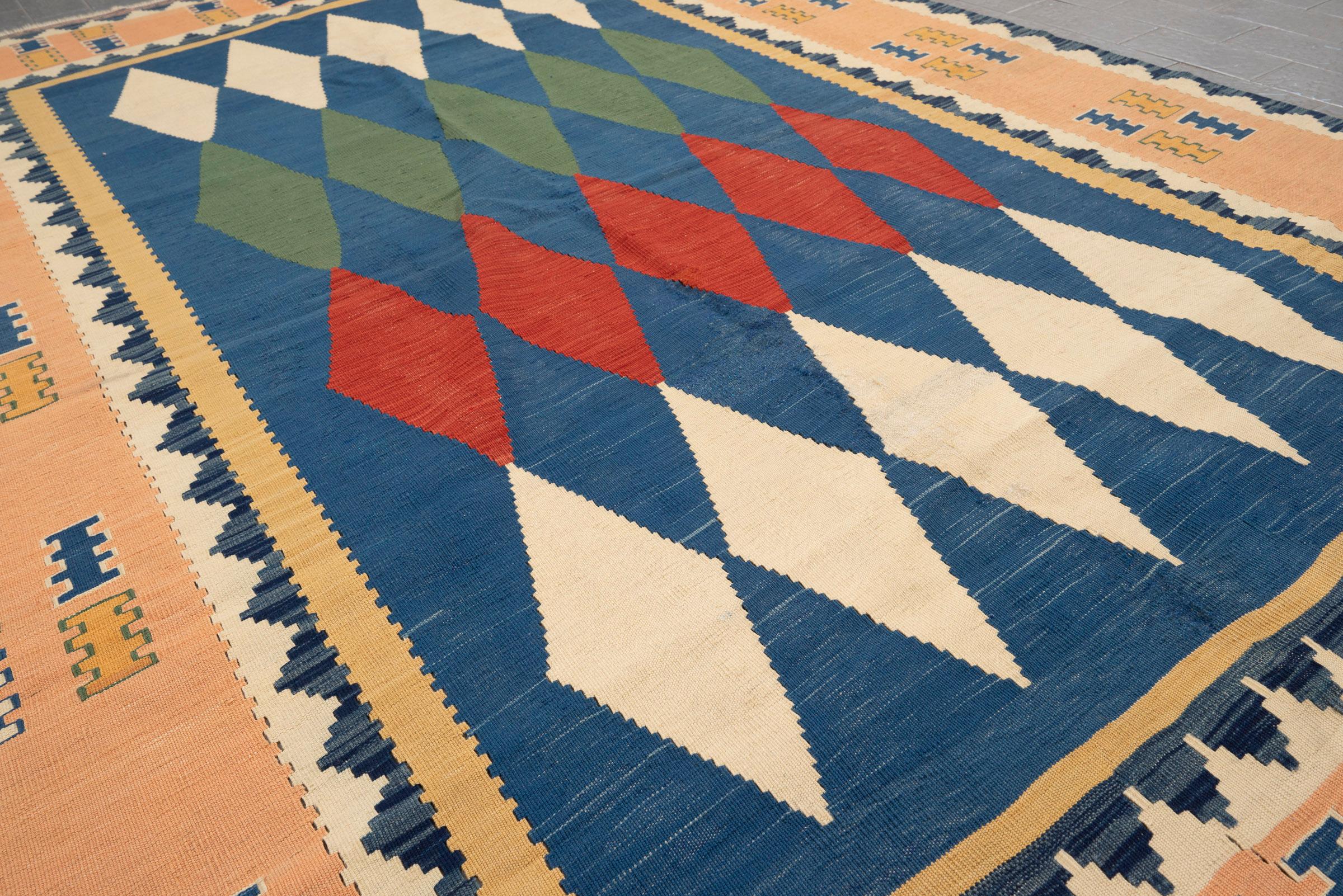 Vintage Qashqai Firuz Abad Diamonds Persian Kilim Rug