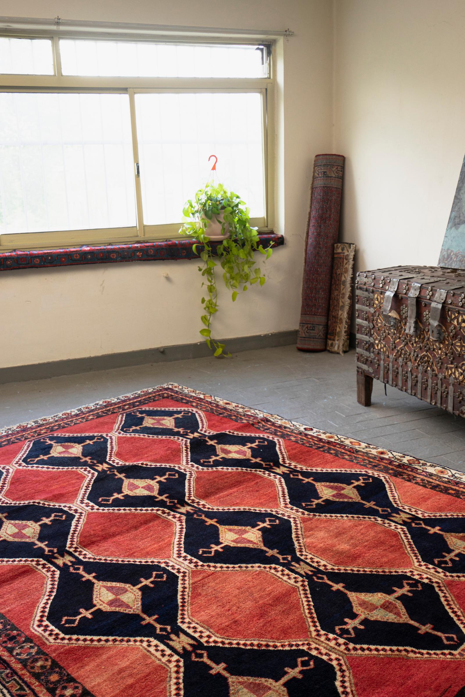 Vintage Dehaj Diamond Lattice Persian Rug, c. 1950s