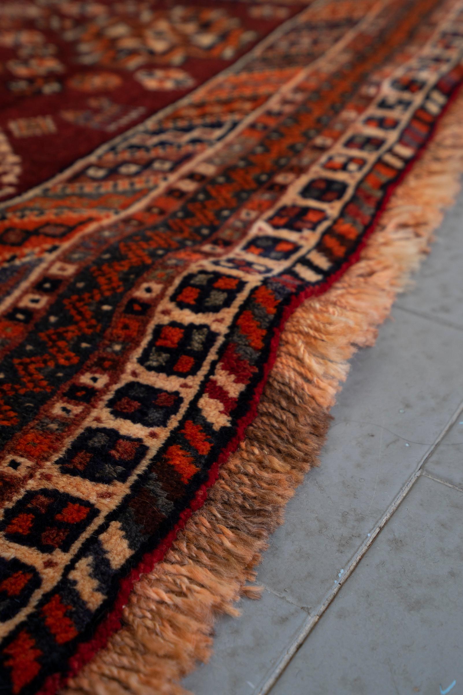 Qashqai Triple-Medallion Persian Rug, Shesh-Boluki Cluster, c. 1950