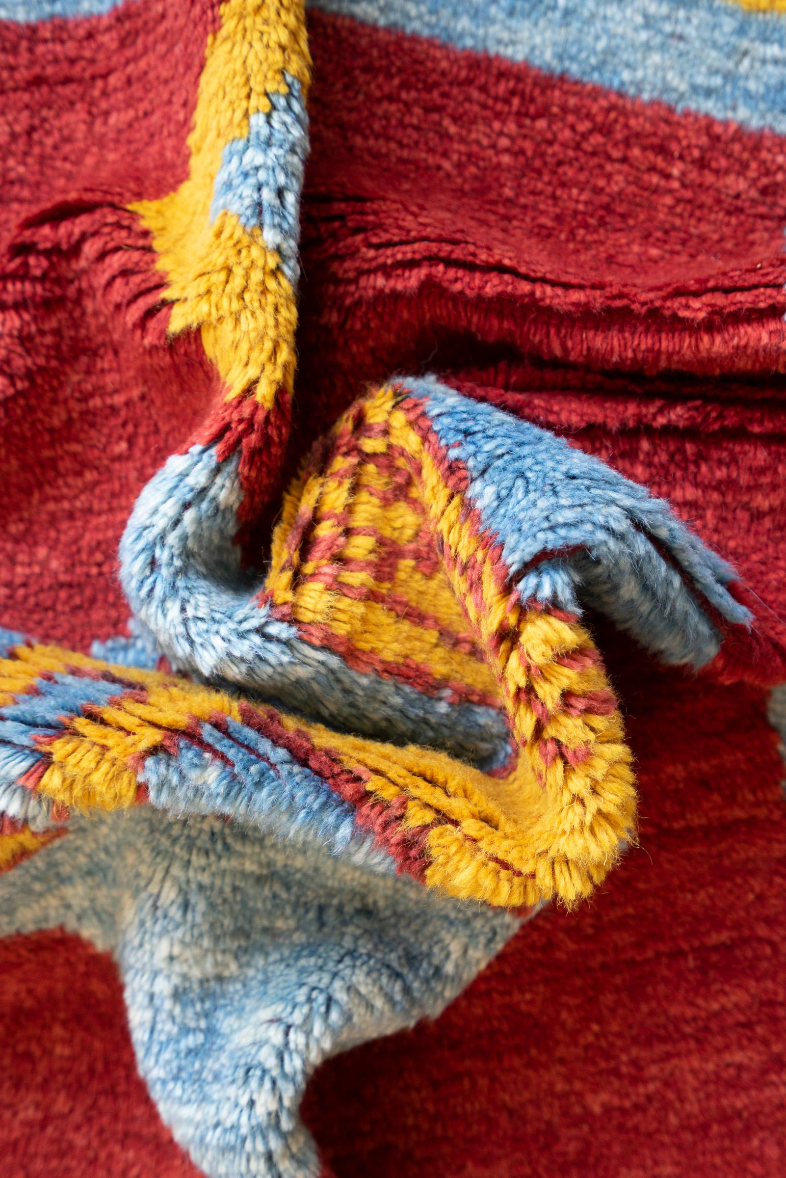 New Weave Qashqai Fine Lion Persian Gabbeh Rug