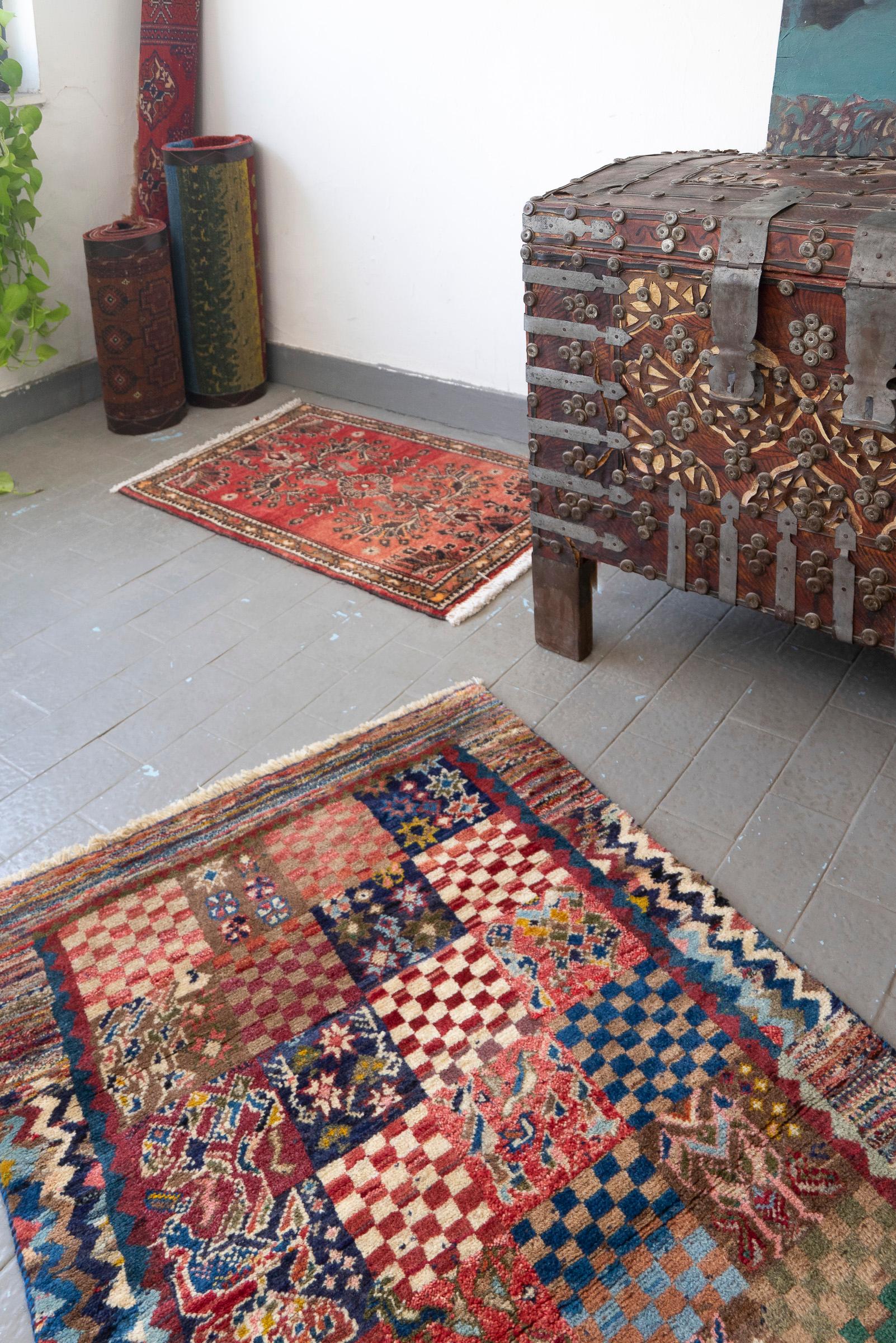Checkered Qashqai Persian Gabbeh Rug