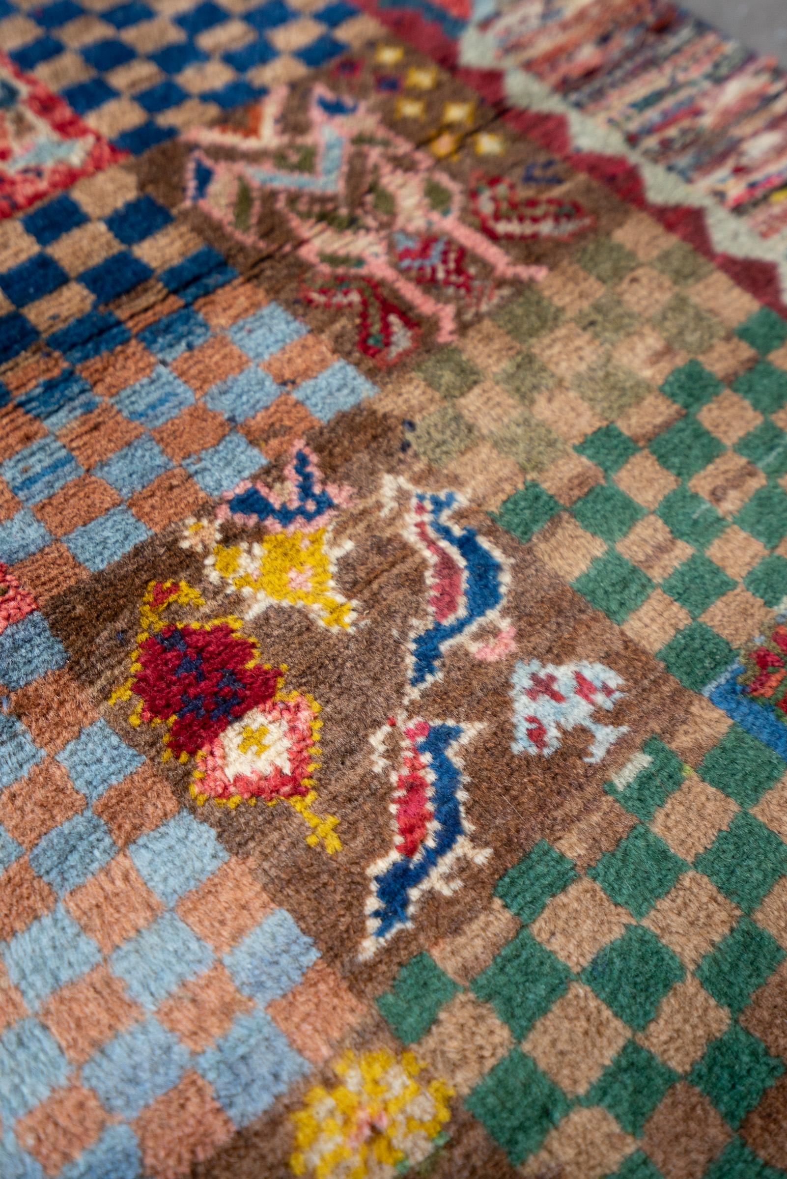 Checkered Qashqai Persian Gabbeh Rug