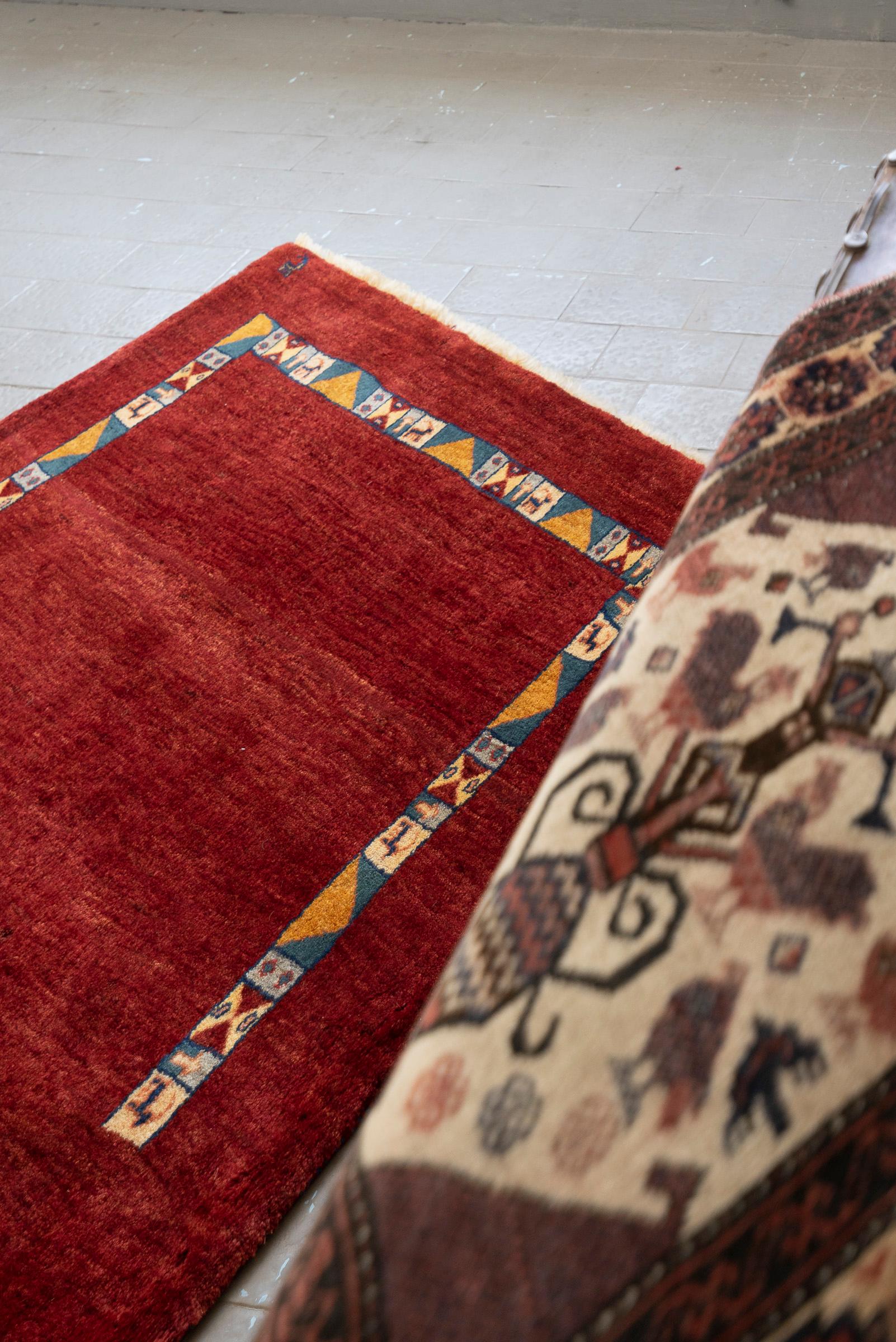 Contemporary Qashqai Fine Plain Field Persian Gabbeh Rug