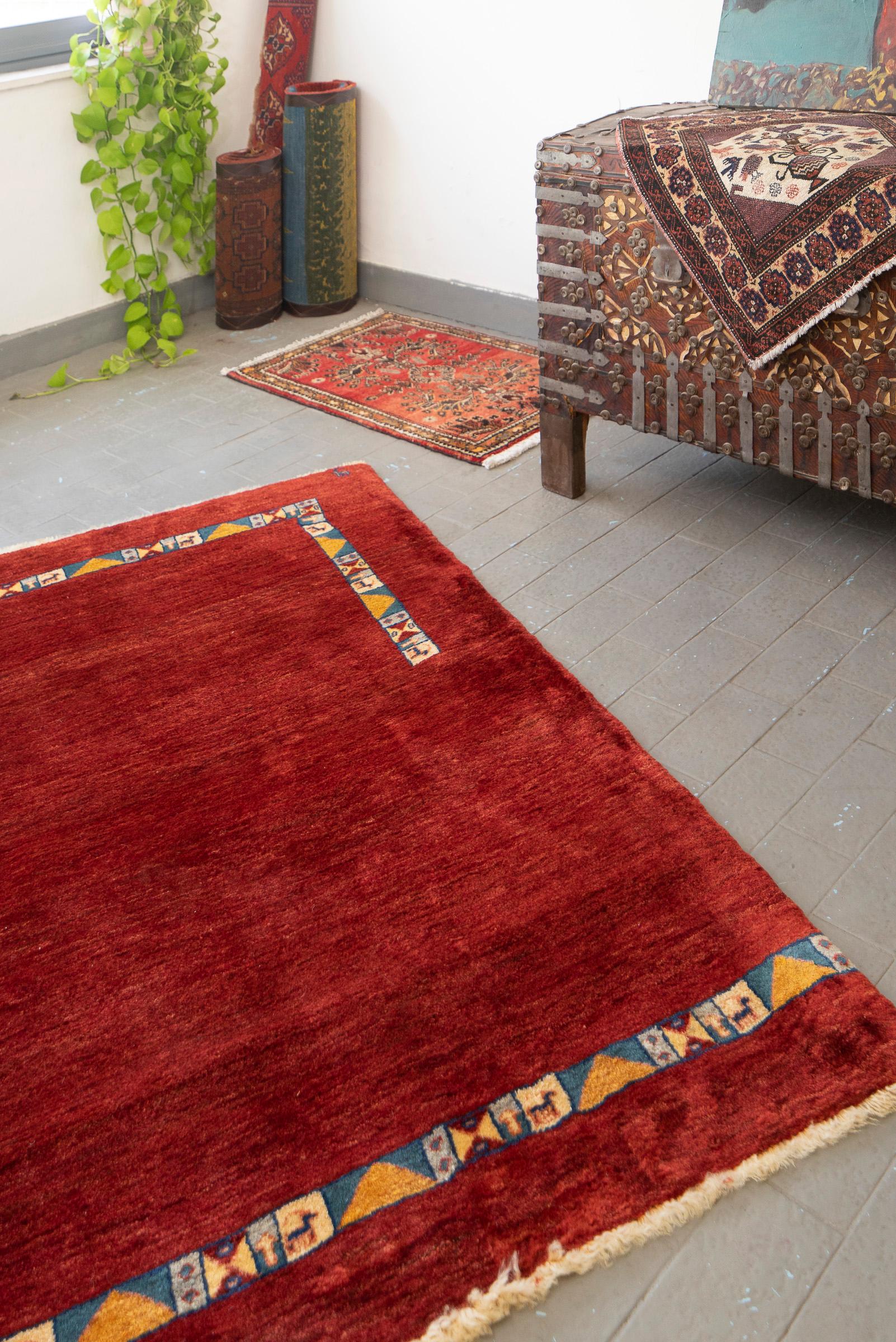 Contemporary Qashqai Fine Plain Field Persian Gabbeh Rug