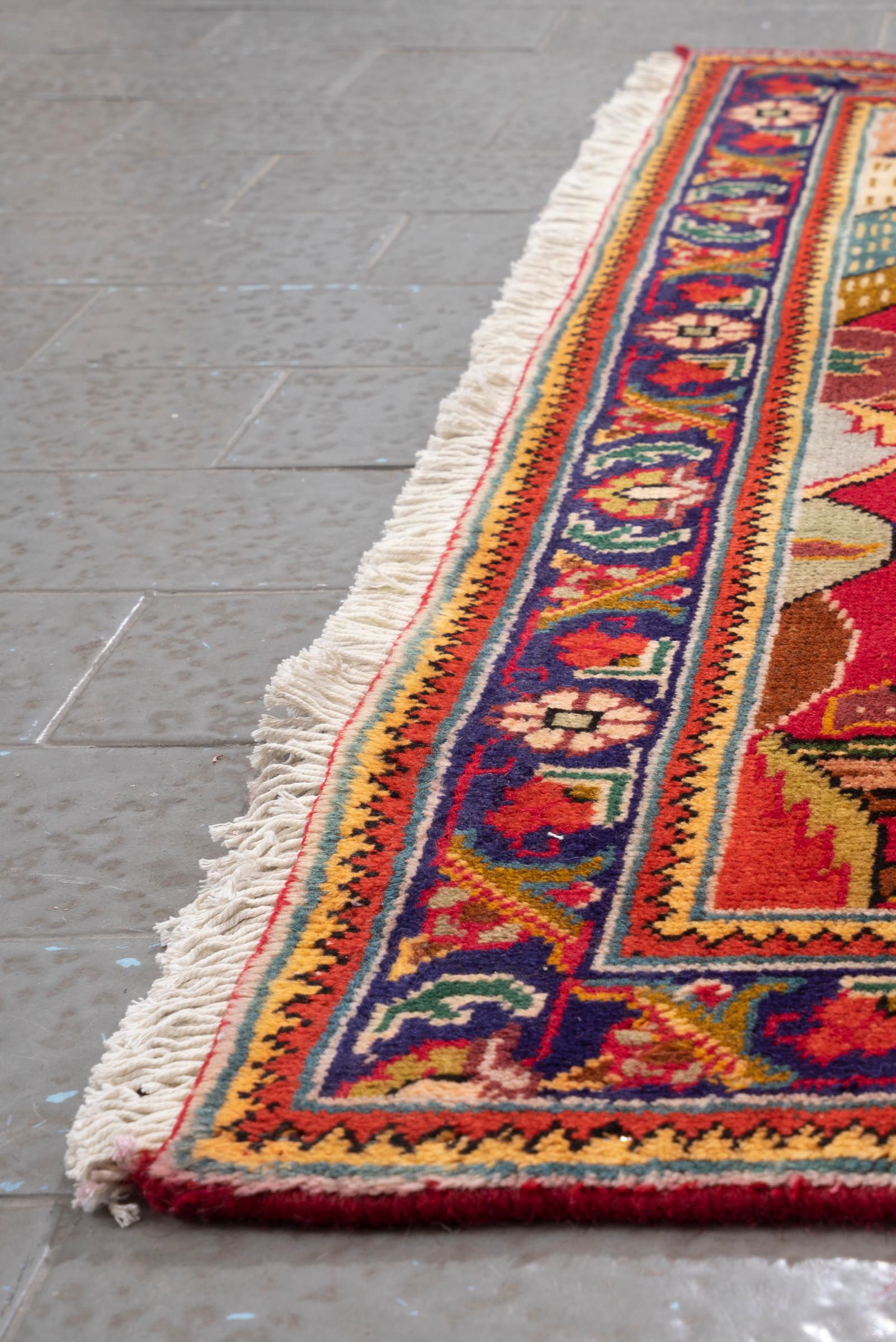 Tabriz Shekargah Persian Rug
