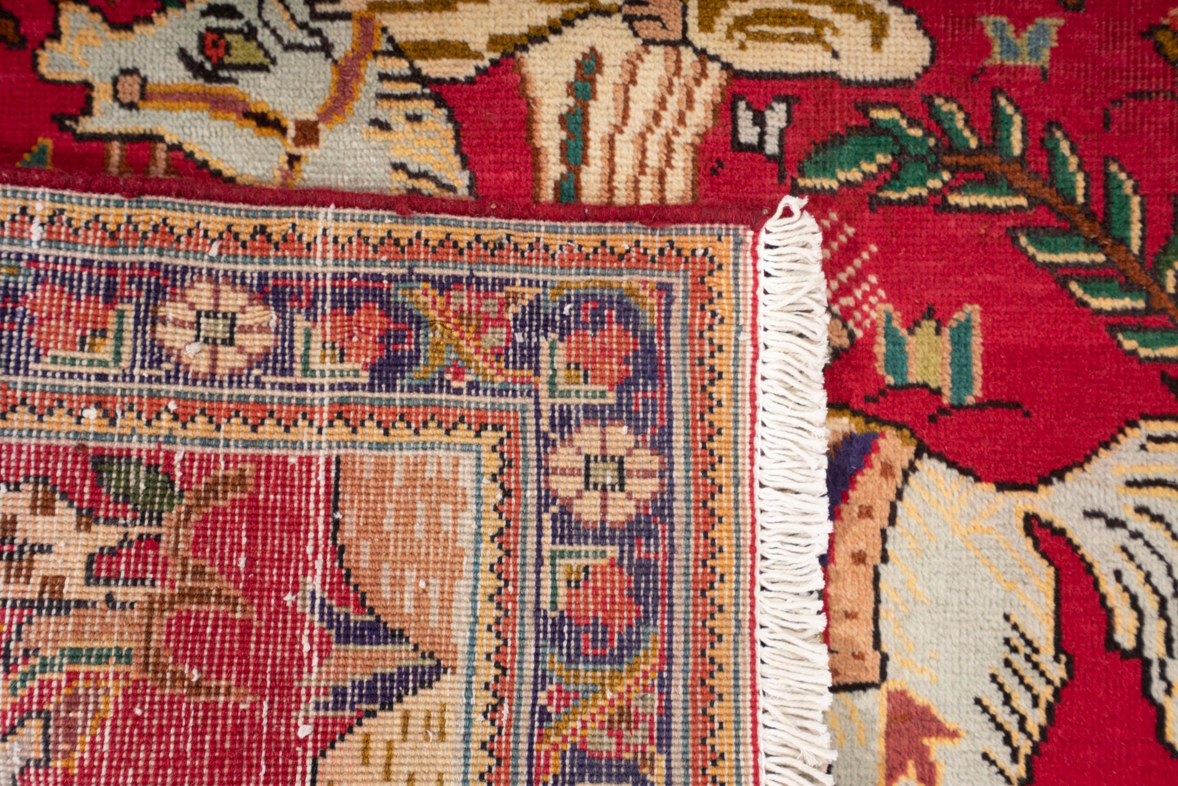Tabriz Shekargah Persian Rug