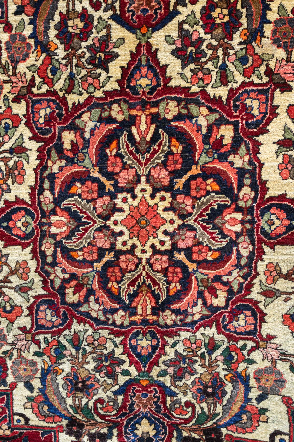 RCA489 Bakhtiari Lachak Toranj Persian Rug 10