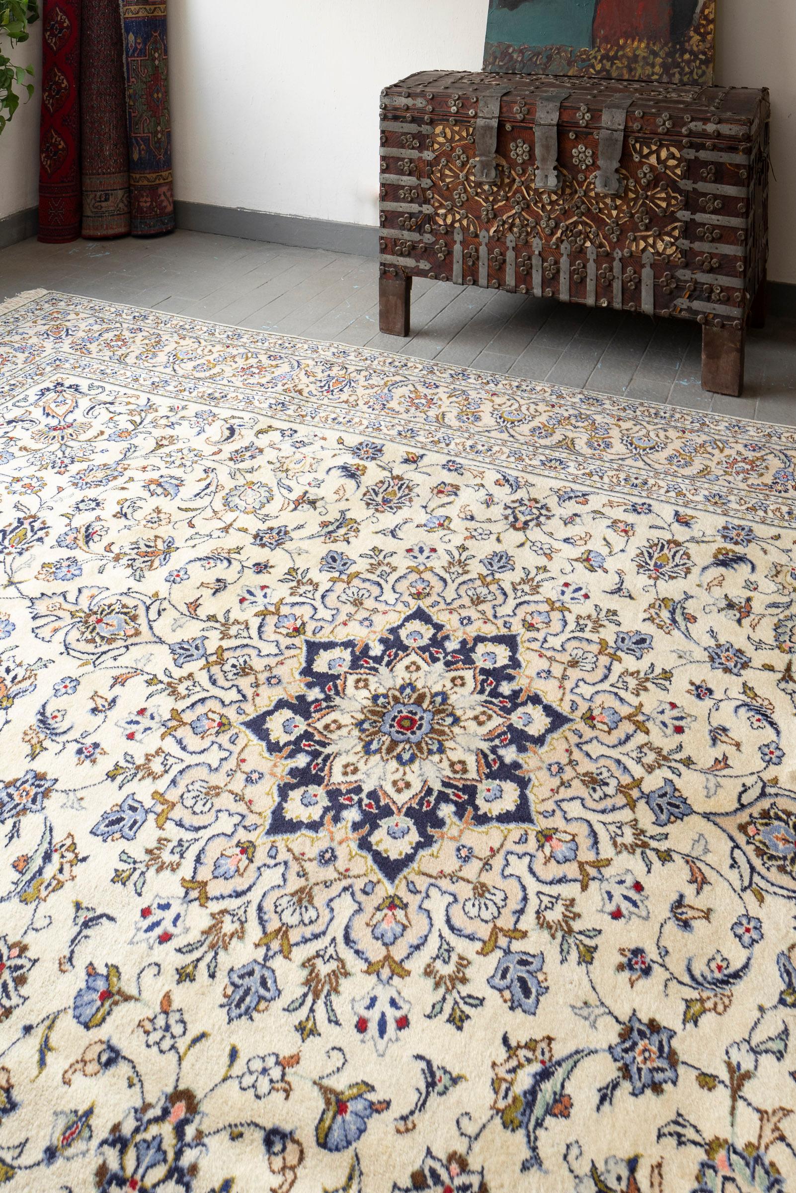 Ardakan Medallion Persian Rug