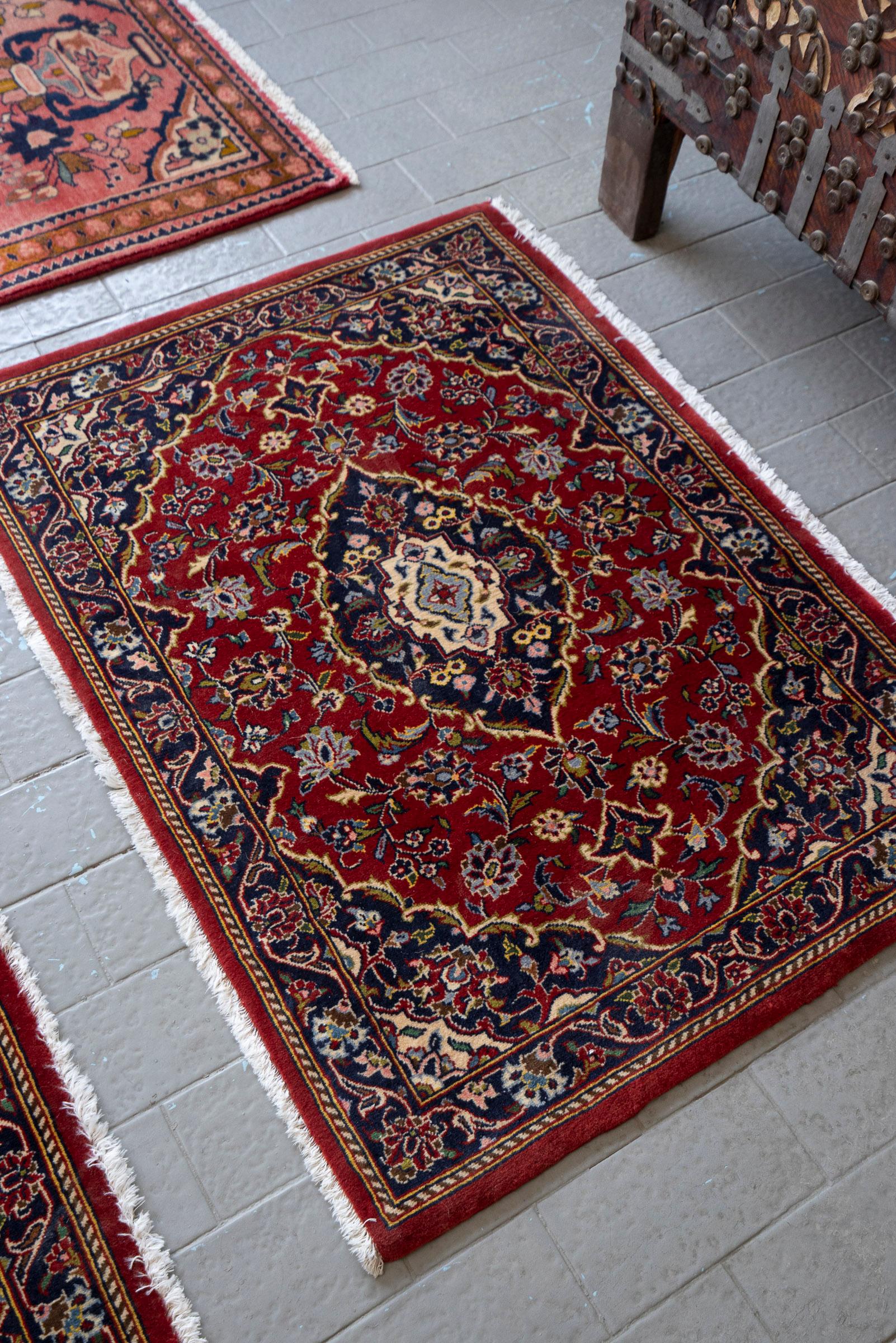 Kashan Lachak Toranj Persian Rug