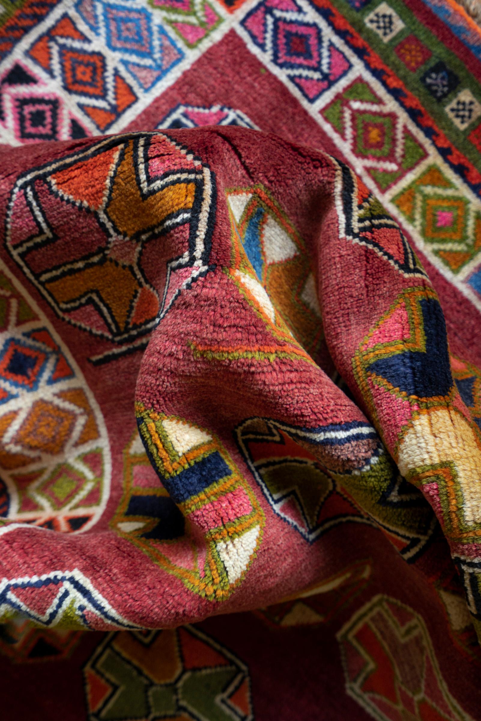 Qashqai DoghozLoo Ghezel Gheichi Persian Gabbeh Rug