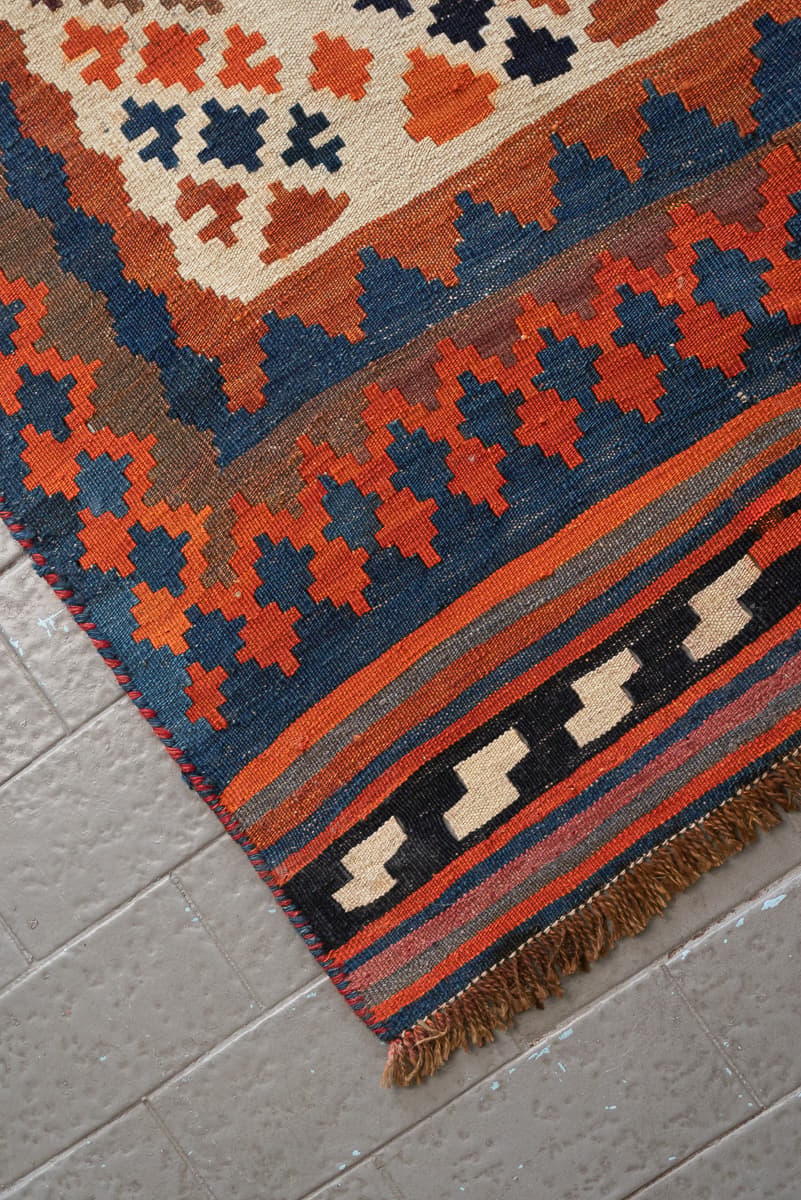 RK217 Qashqai 9 Fields Kilim 6