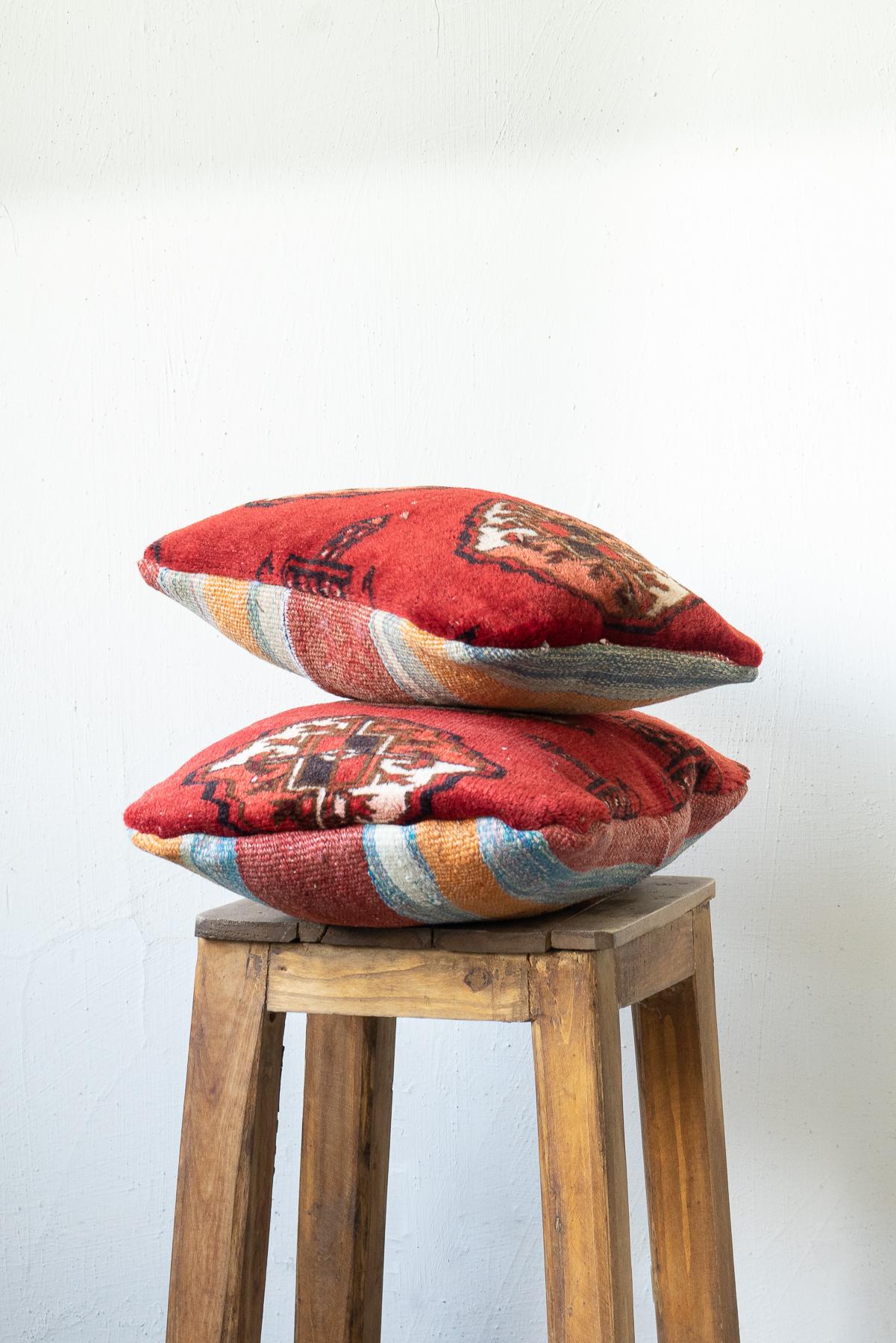 CUS229 2 Torkaman Carpet Cushion 4