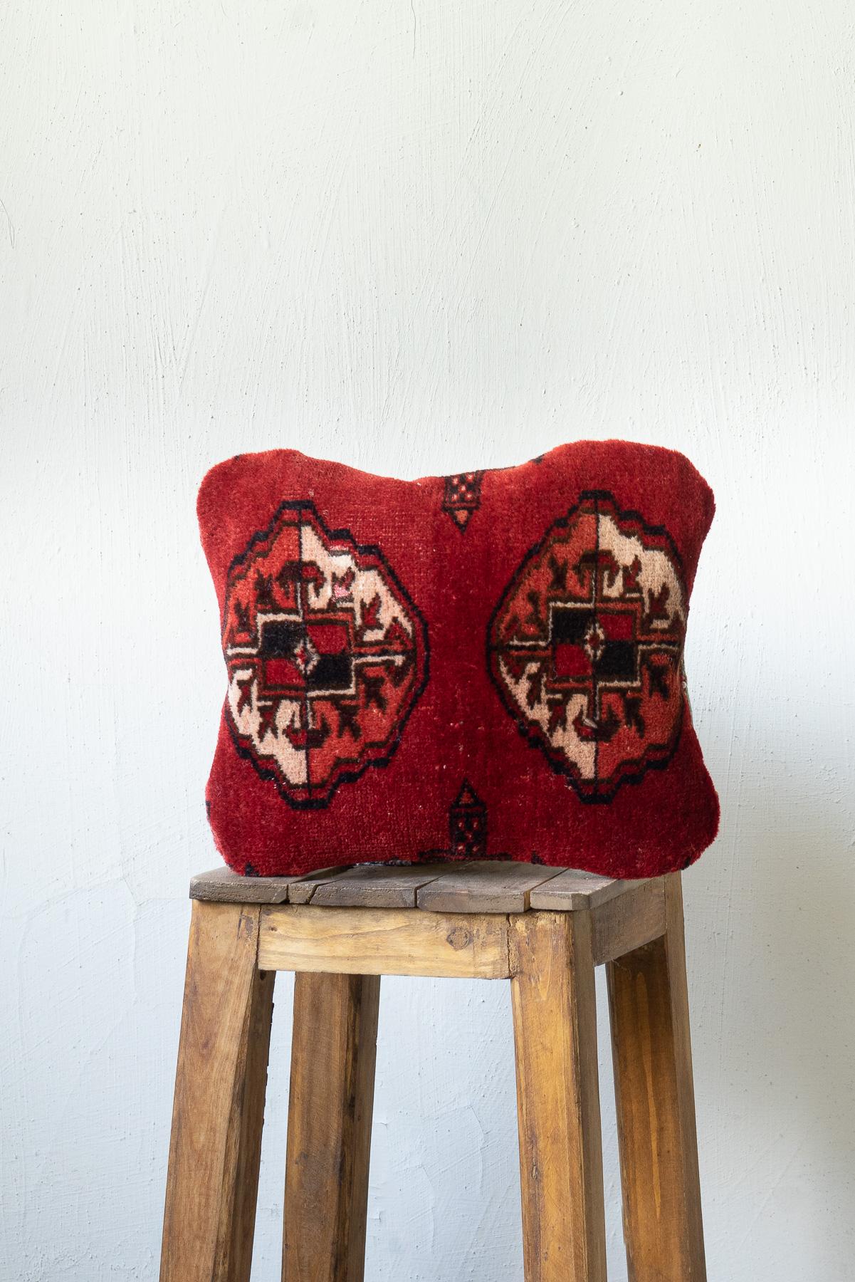 Torkaman Carpet Cushion