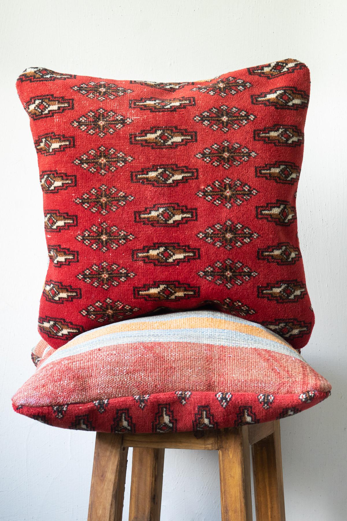CUS230 Torkaman Carpet Cushion 6