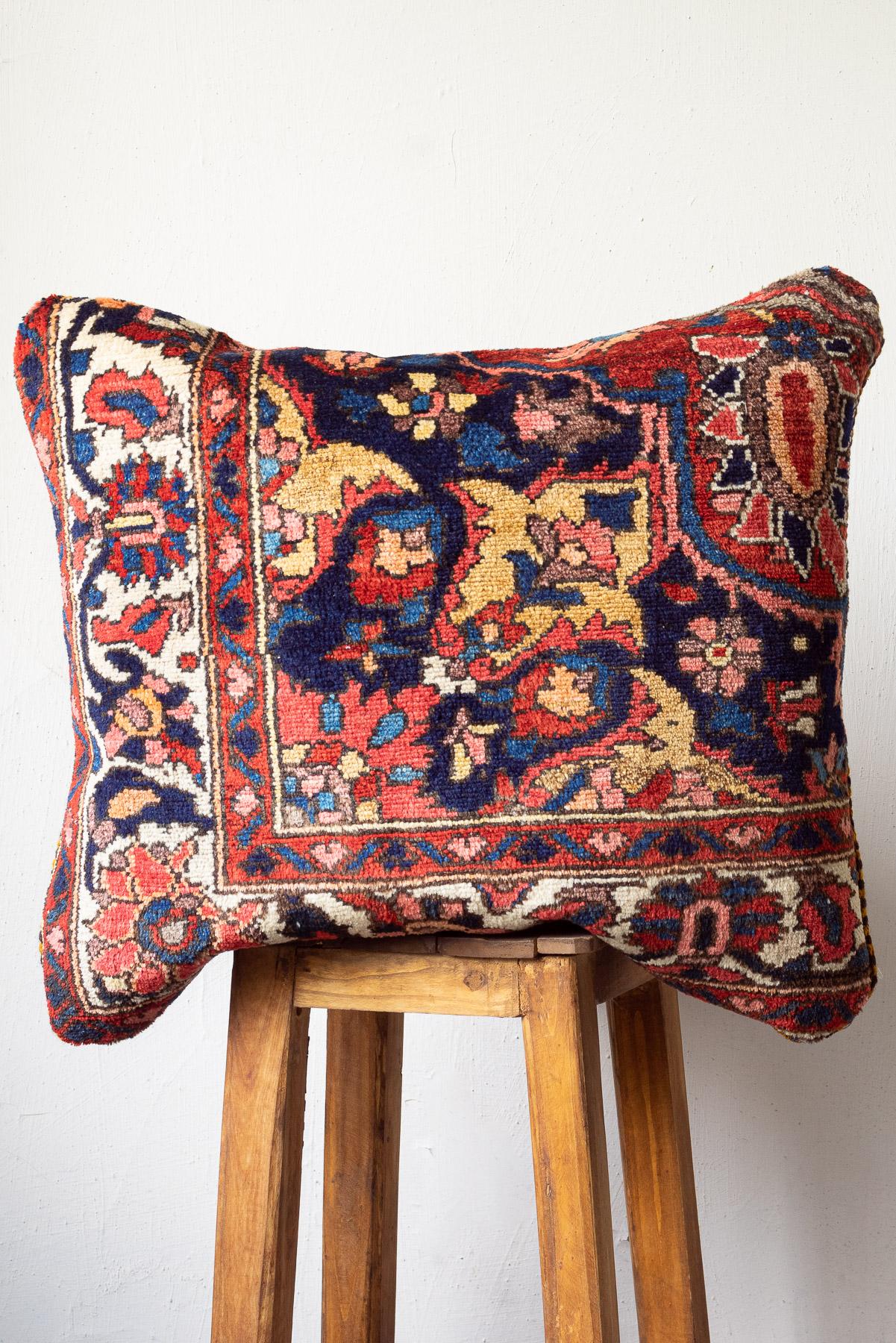 CUS232 1 Vintage Bakhtiari Carpet Cushion