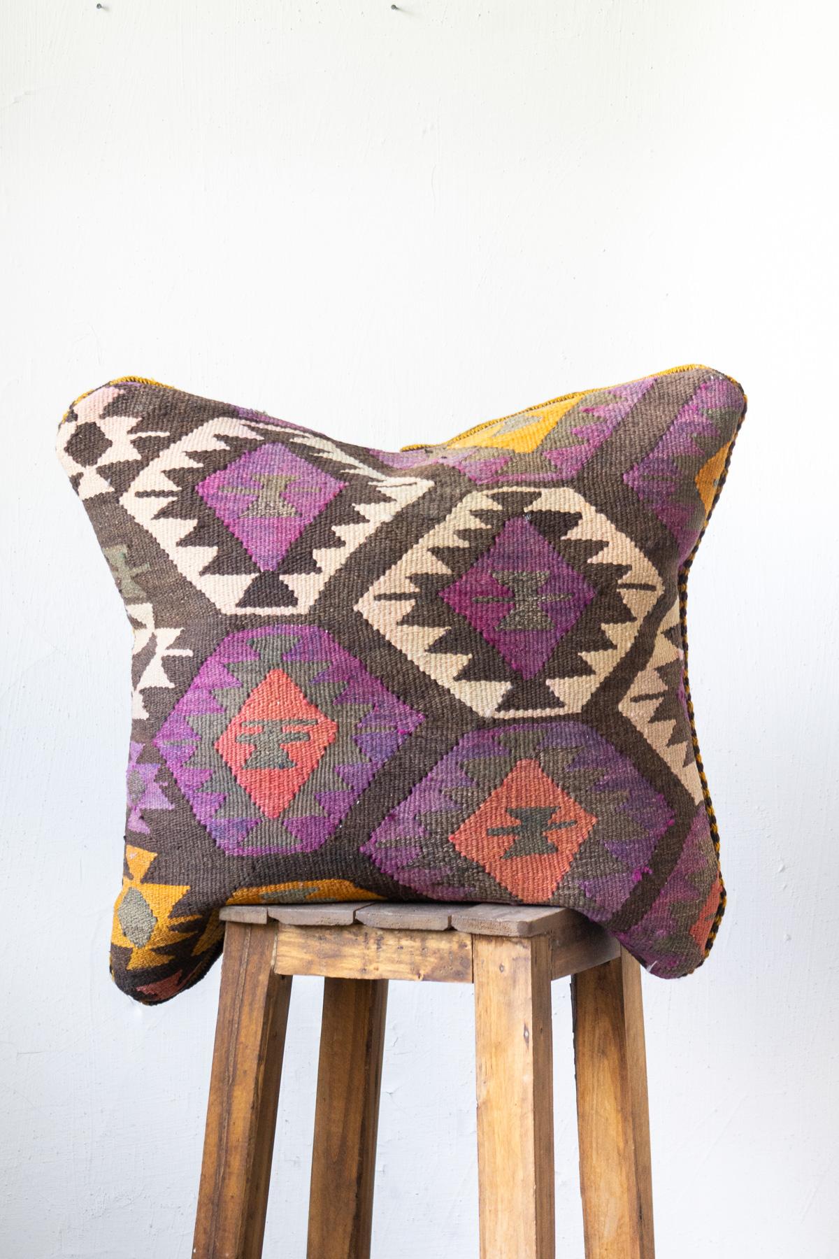 CUS250 3 Azarbaijian Kilim Cushions