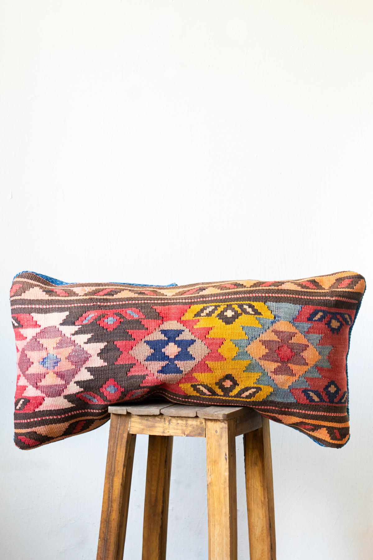 CUS253 Antique Hashtrood Kilim Cushion 2 2