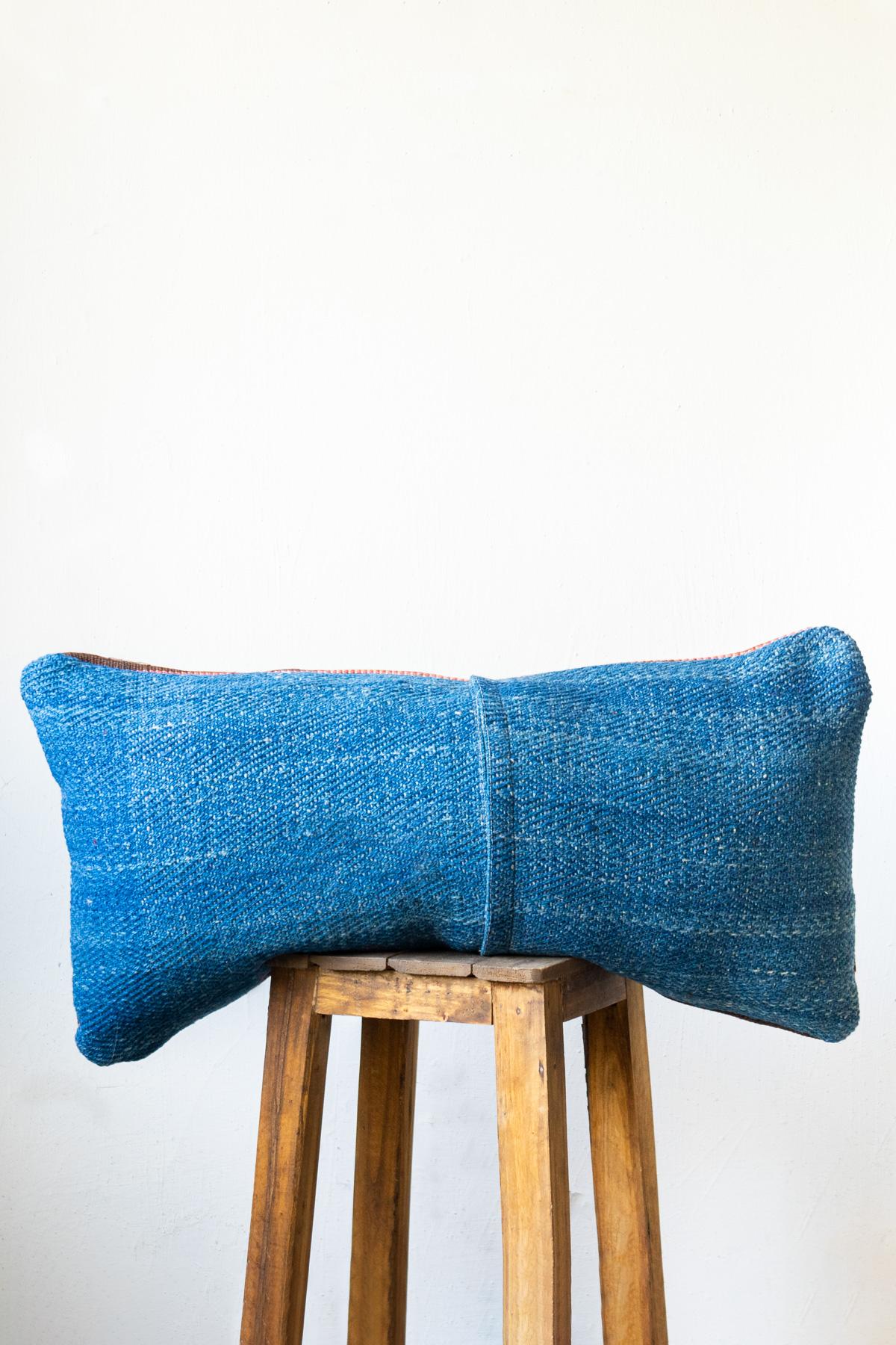 CUS253 Antique Hashtrood Kilim Cushion 2