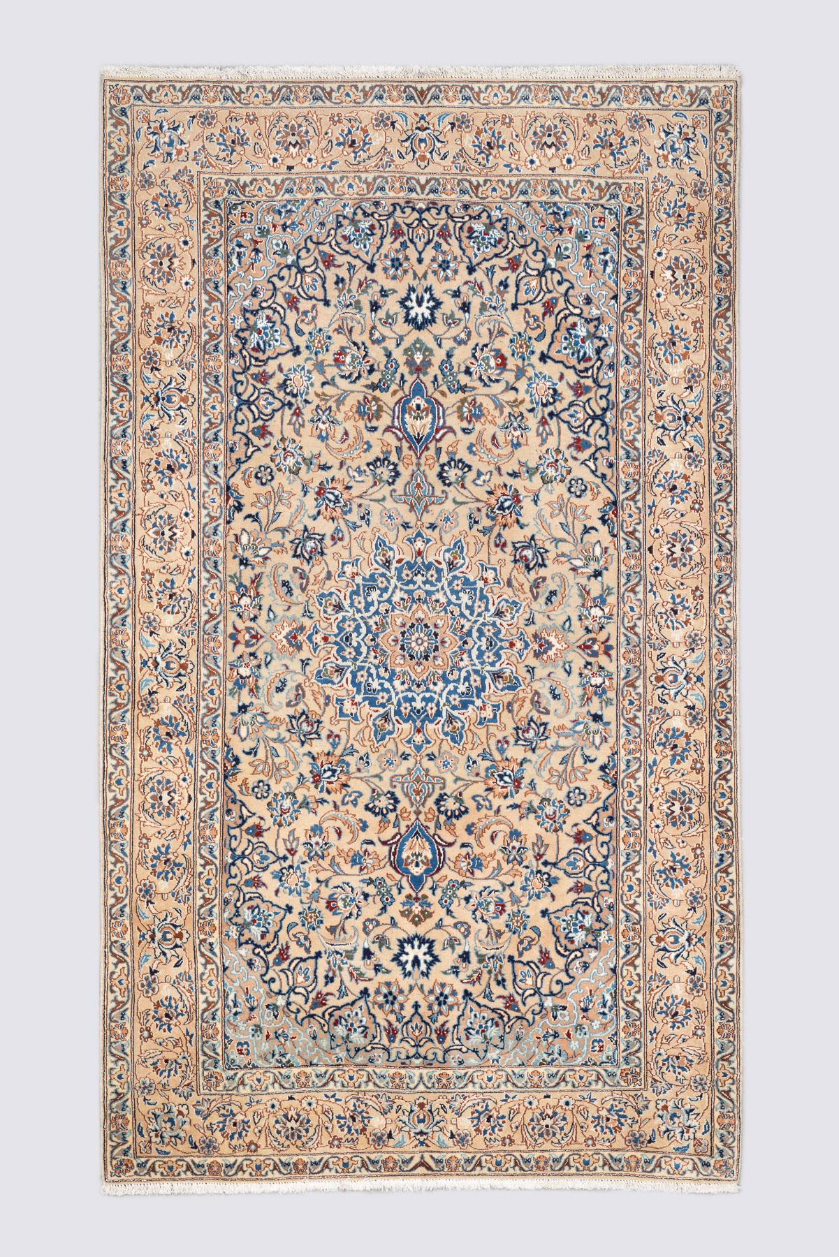 Super Fine Nain 4 La Persian Rug