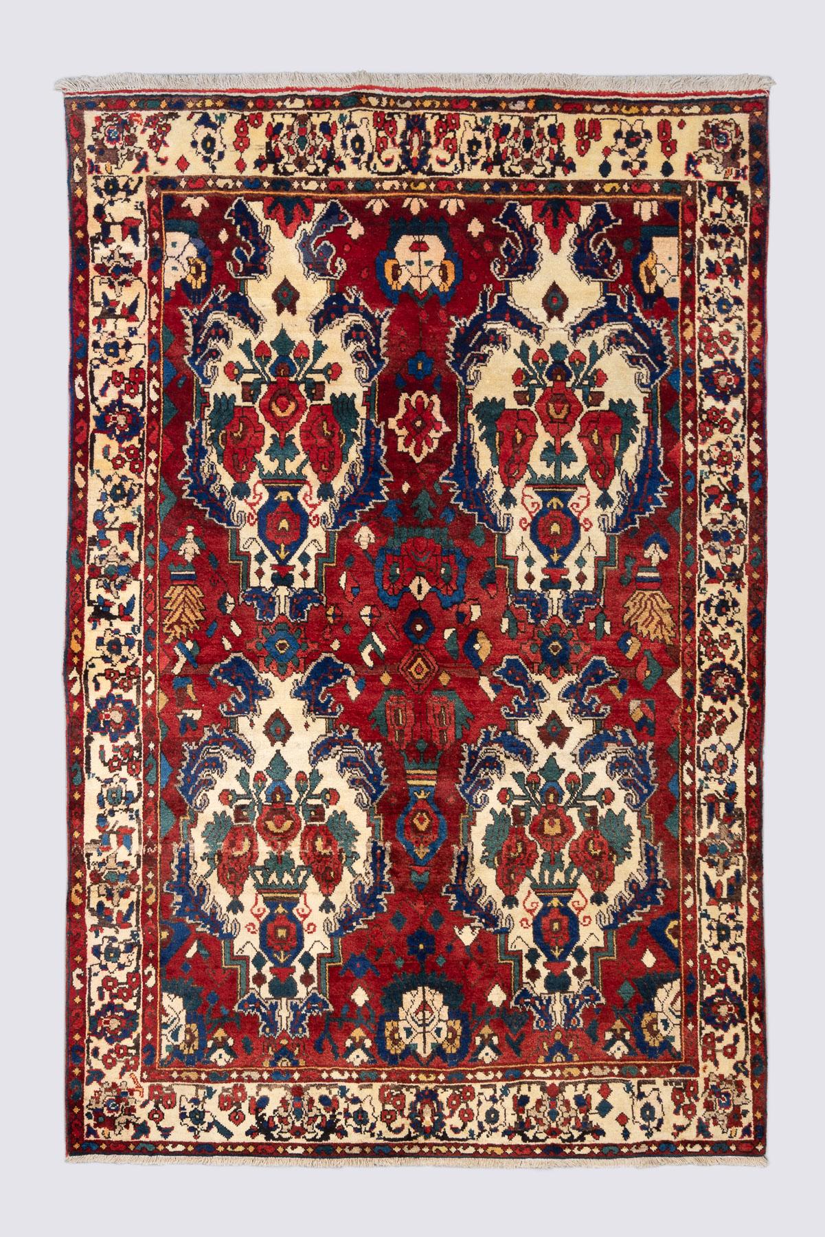 Semi Antique Bakhtiari Vases Persian Carpet