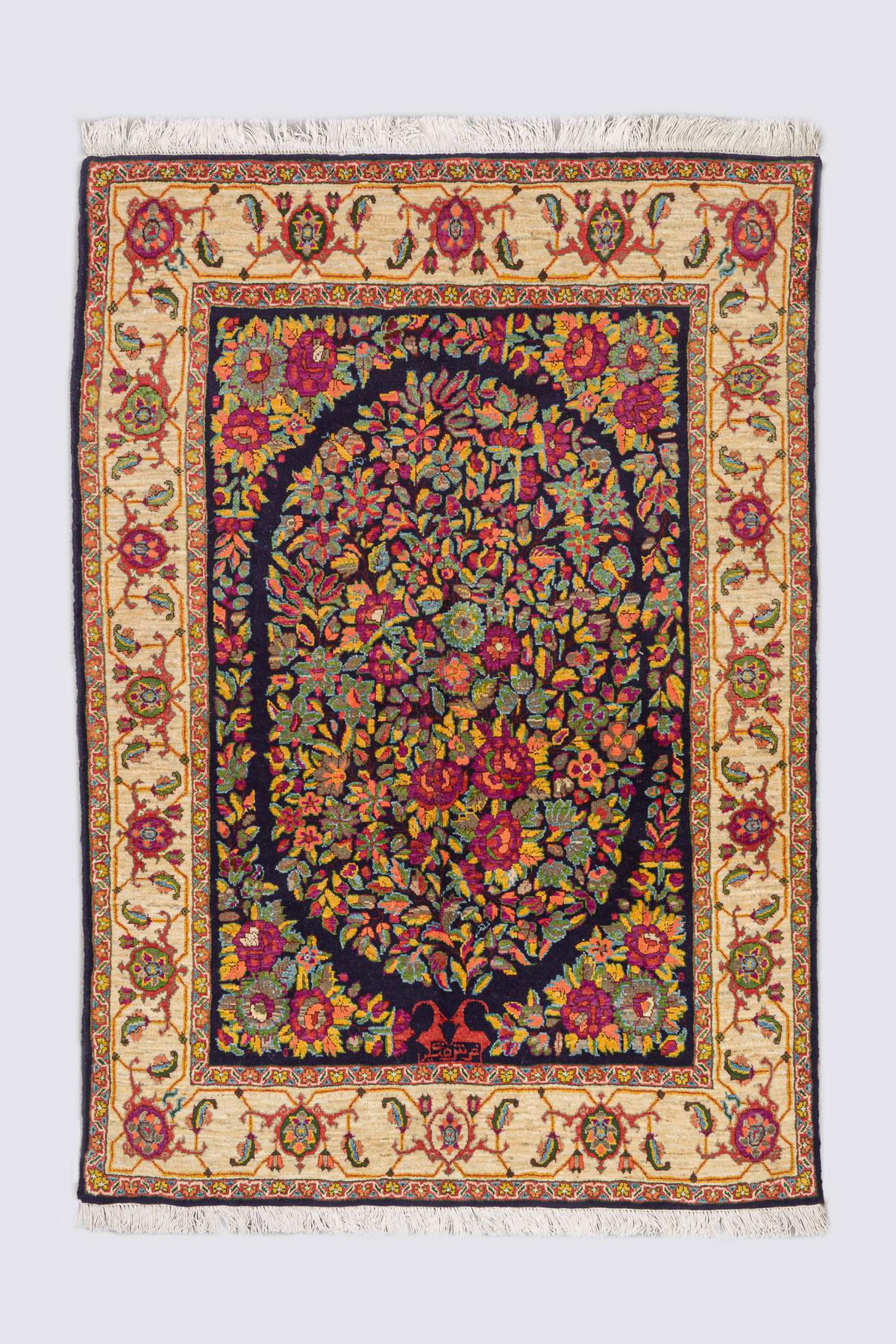 Contemporary Fine Sanneh Moshiri Gol Farang Persian Rug