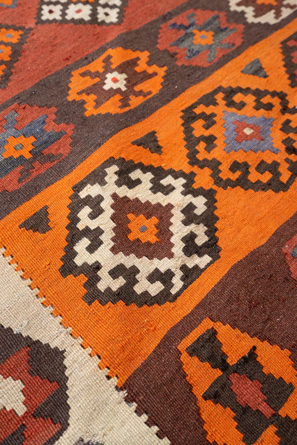 RK233 Antique Qashqai Kilim 5