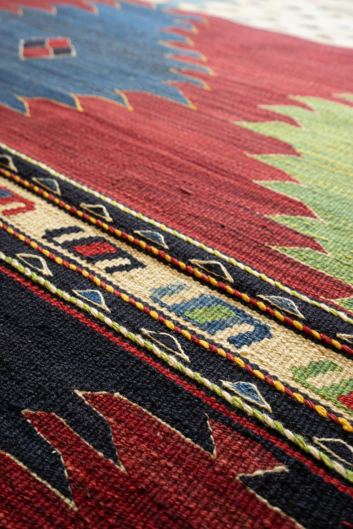 RK252 Contemporary Fine Khalaj Flower Kilim 2 13