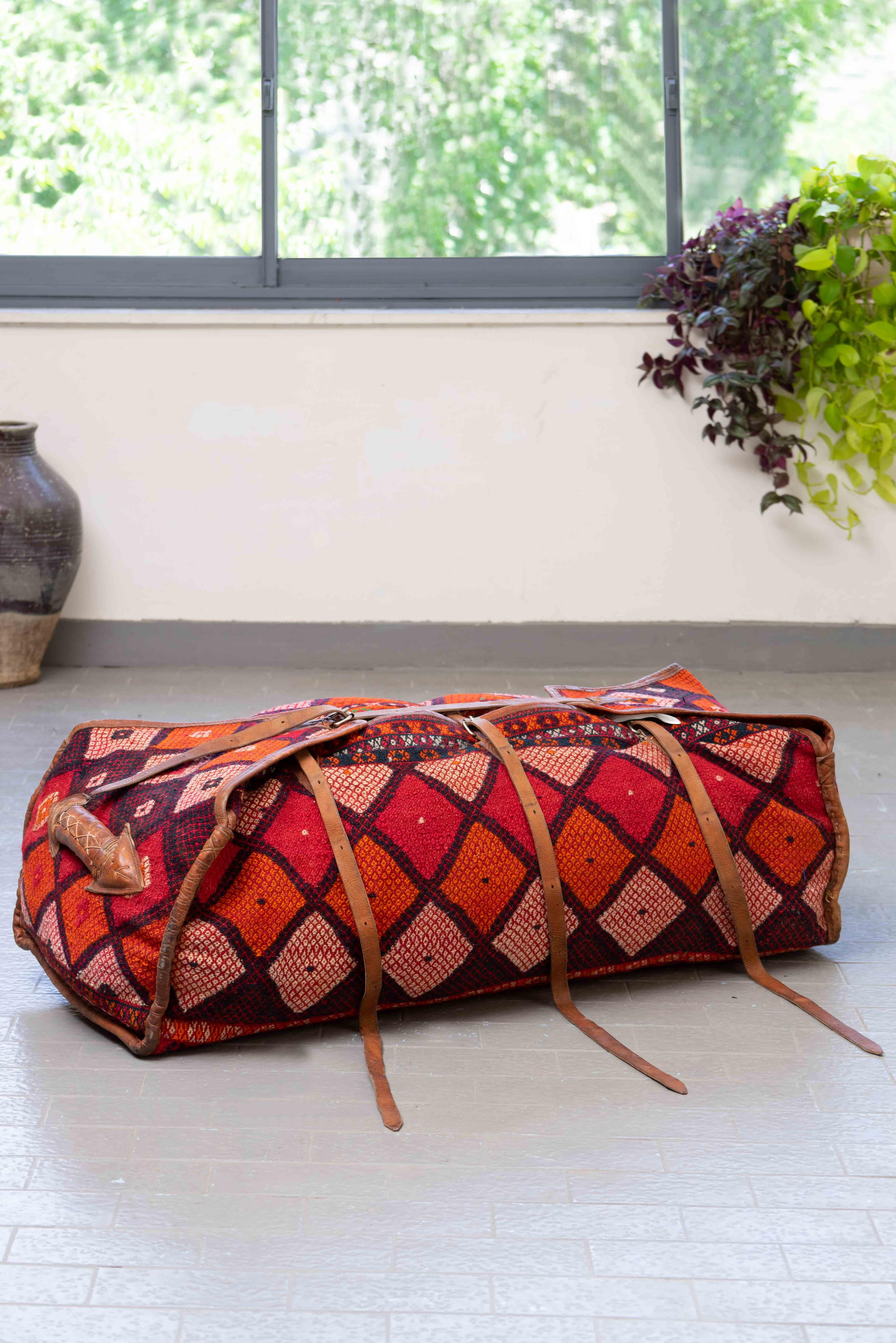 MAF012 Blanket Box 2