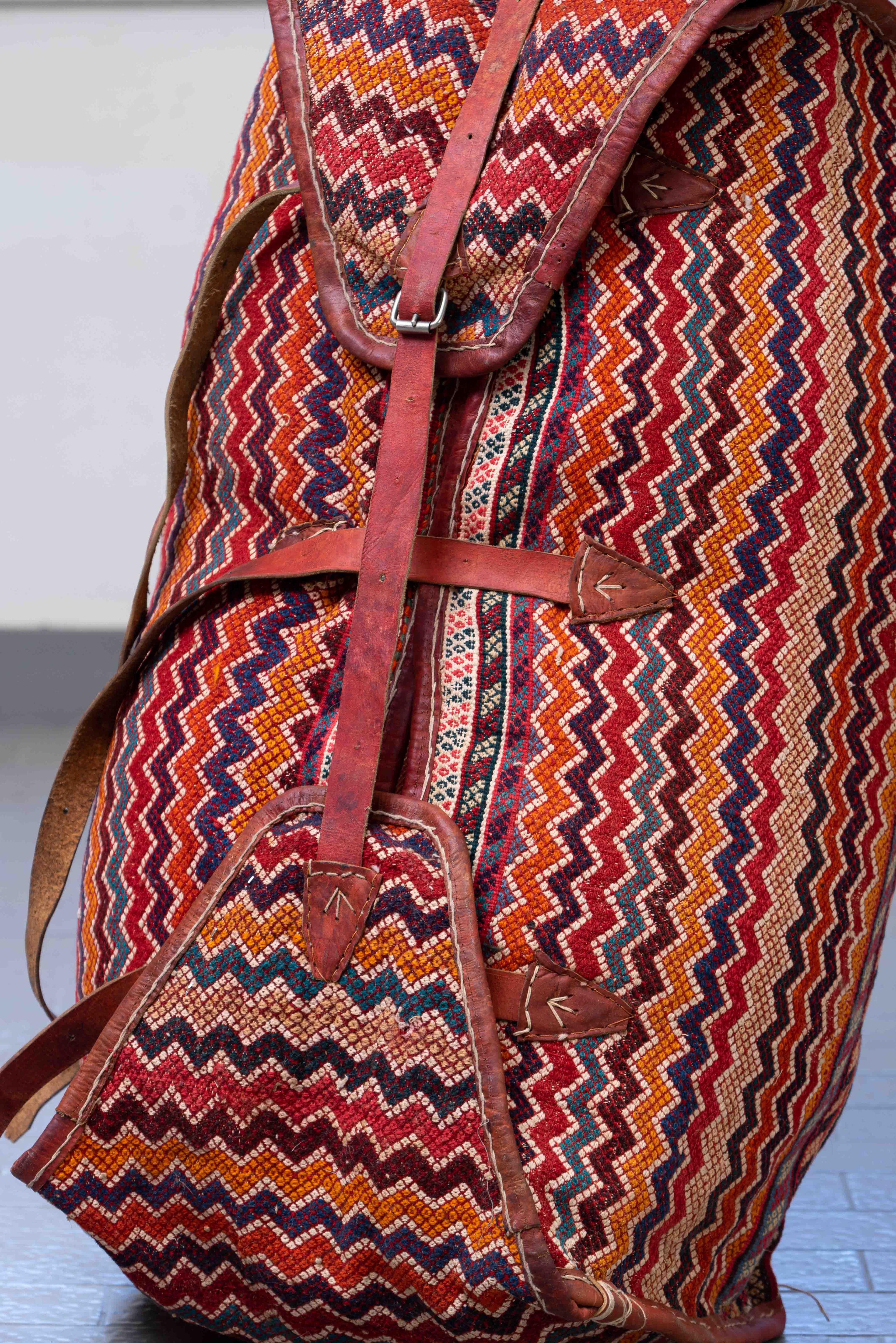 MAF022 Blanket Box 5