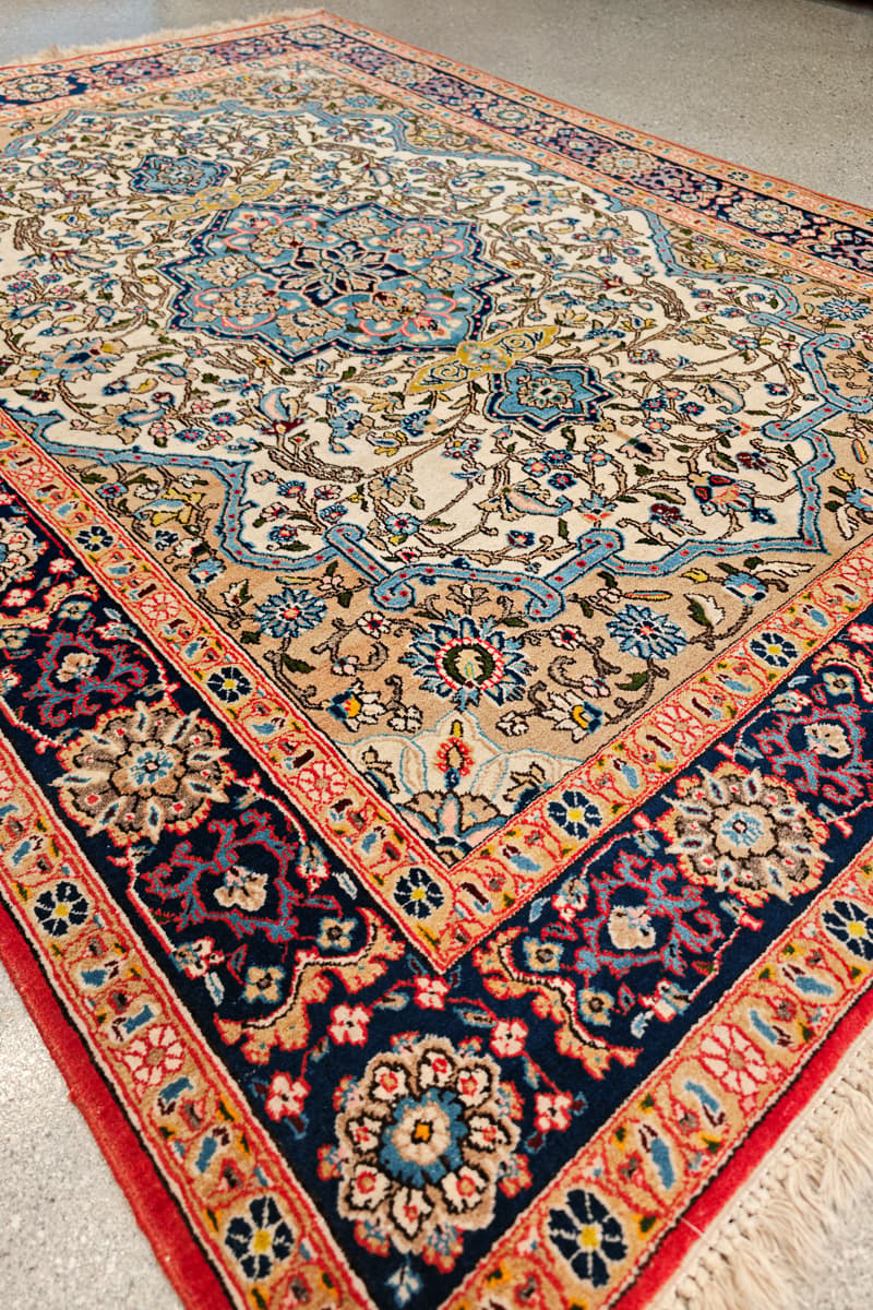 Fine Persian Qom Rug, Medallion Design, c. 1960s to 1970s